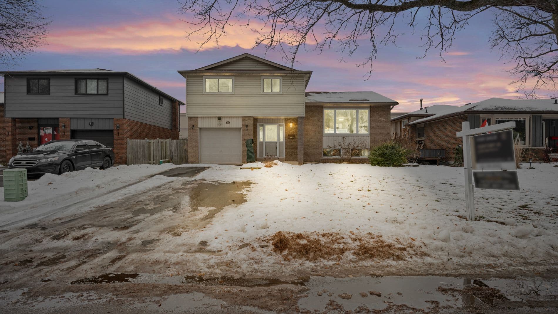 69 Calais Street, Whitby, ON L1N 5M3