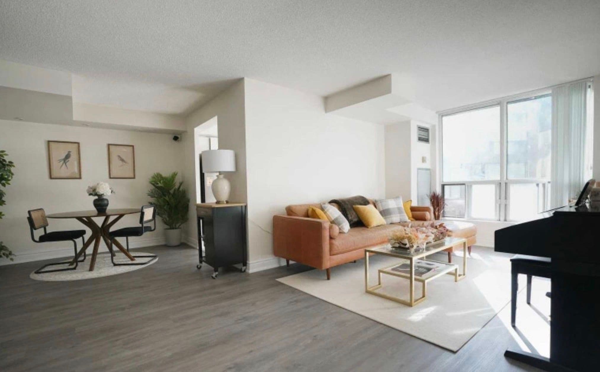 24 Wellesley Street W 203, Toronto C01, ON M4Y 2X3