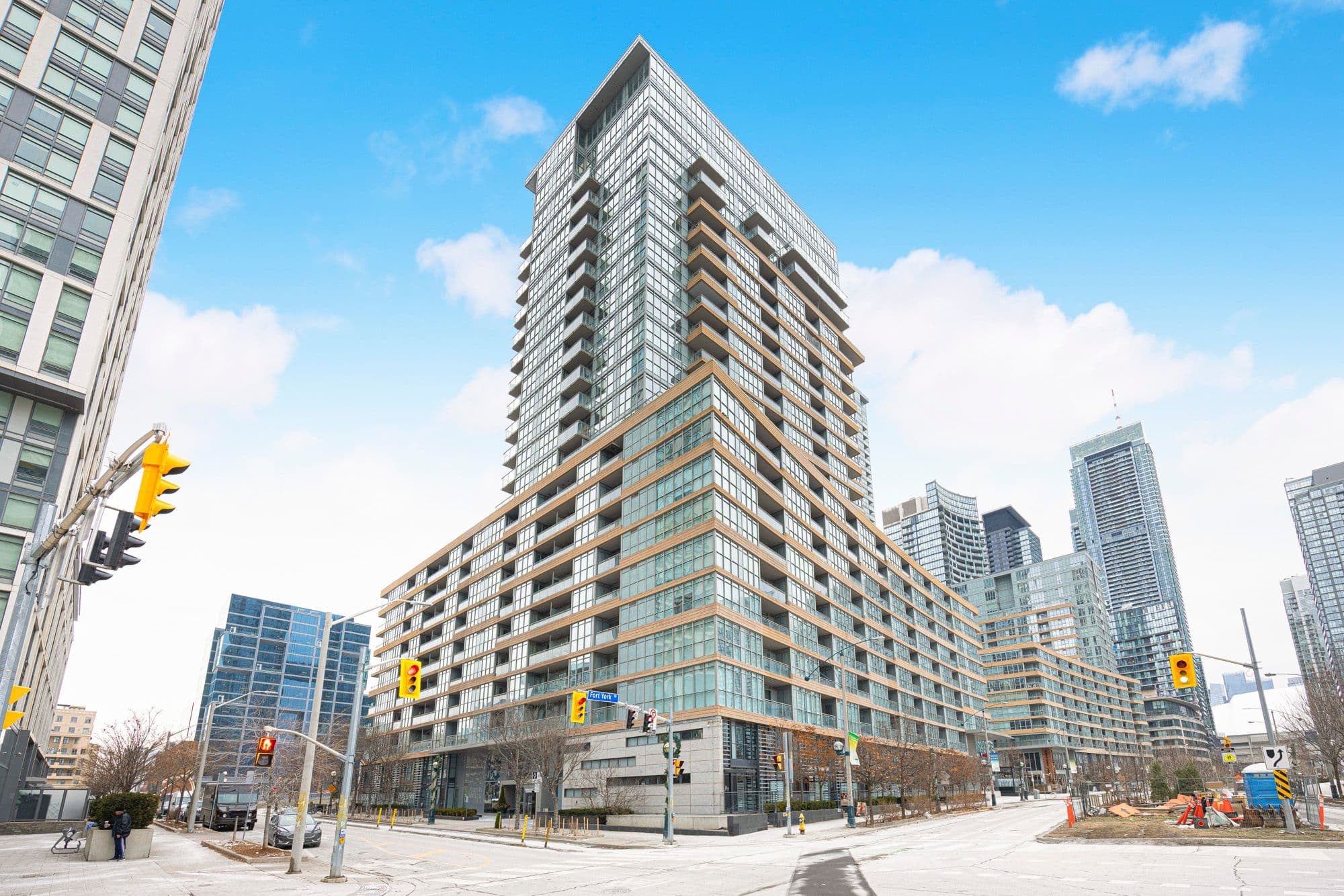 151 Dan Leckie Way 502, Toronto C01, ON M5V 4B2