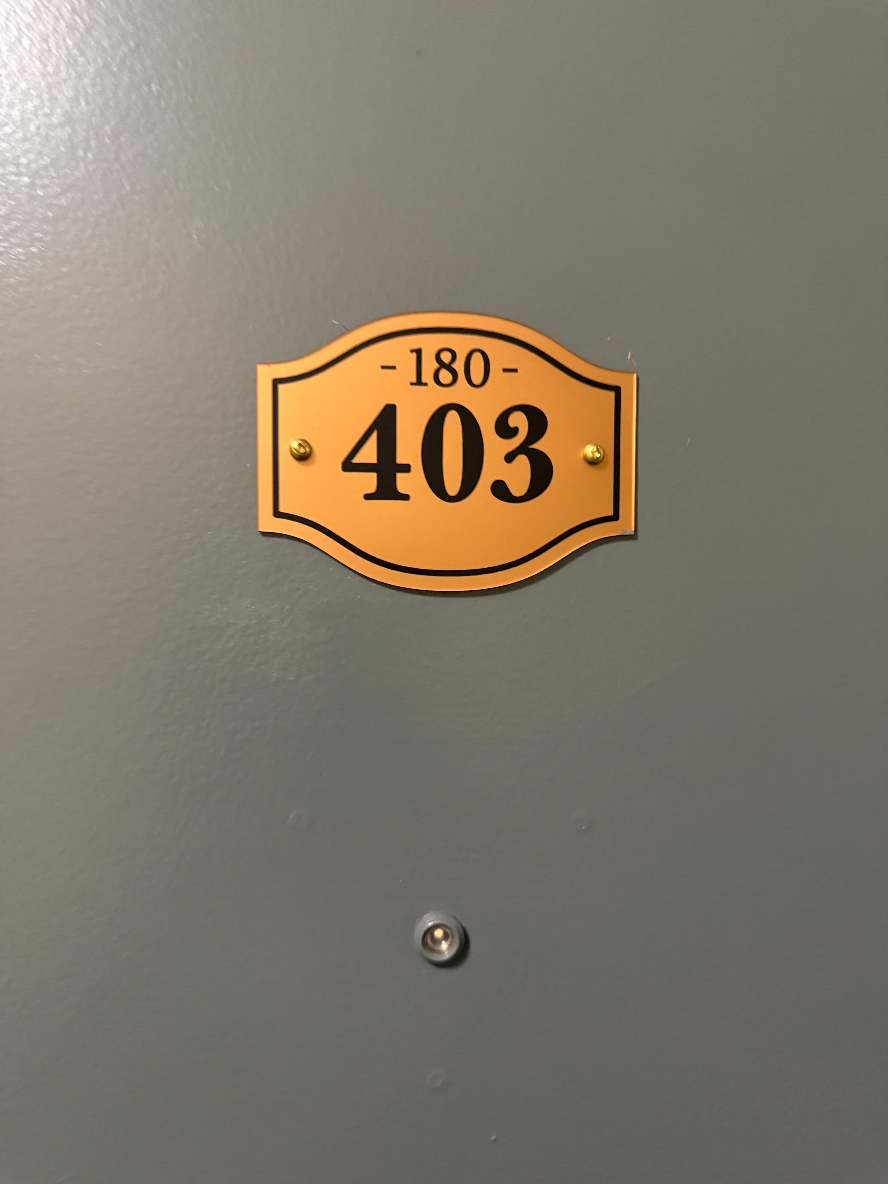 180 Vaughan Road 403, Toronto C03, ON M6C 2M3