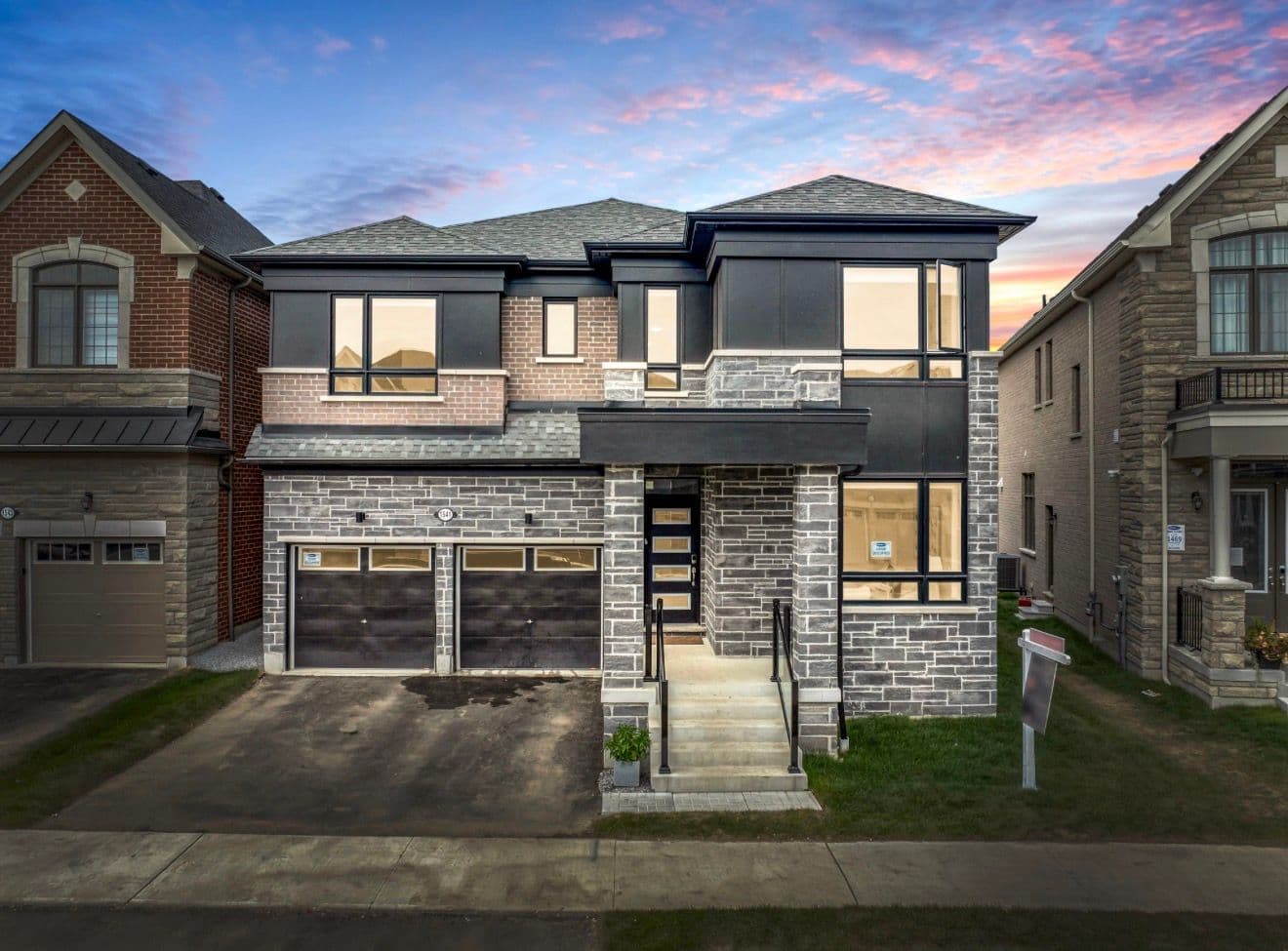 1541 Scarlett Trail #Lower, Pickering, ON L1V 2P8