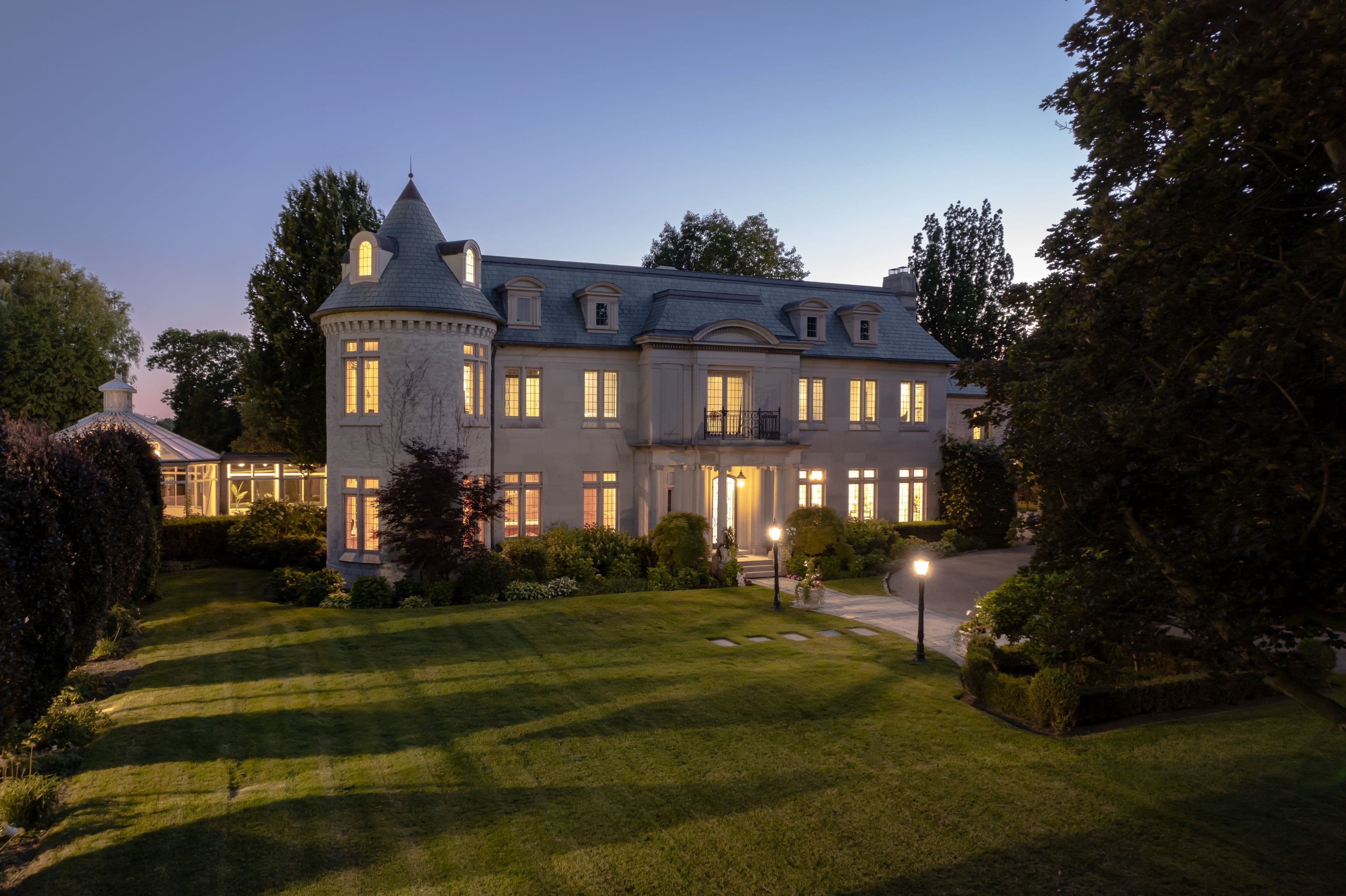 45 Bayview Ridge, Toronto C12, ON M2L 1E3