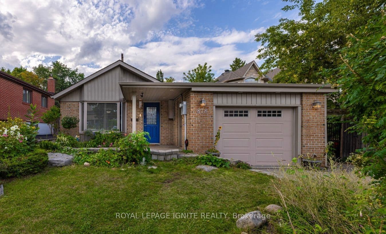 878 Strouds Lane, Pickering, ON L1V 1H2