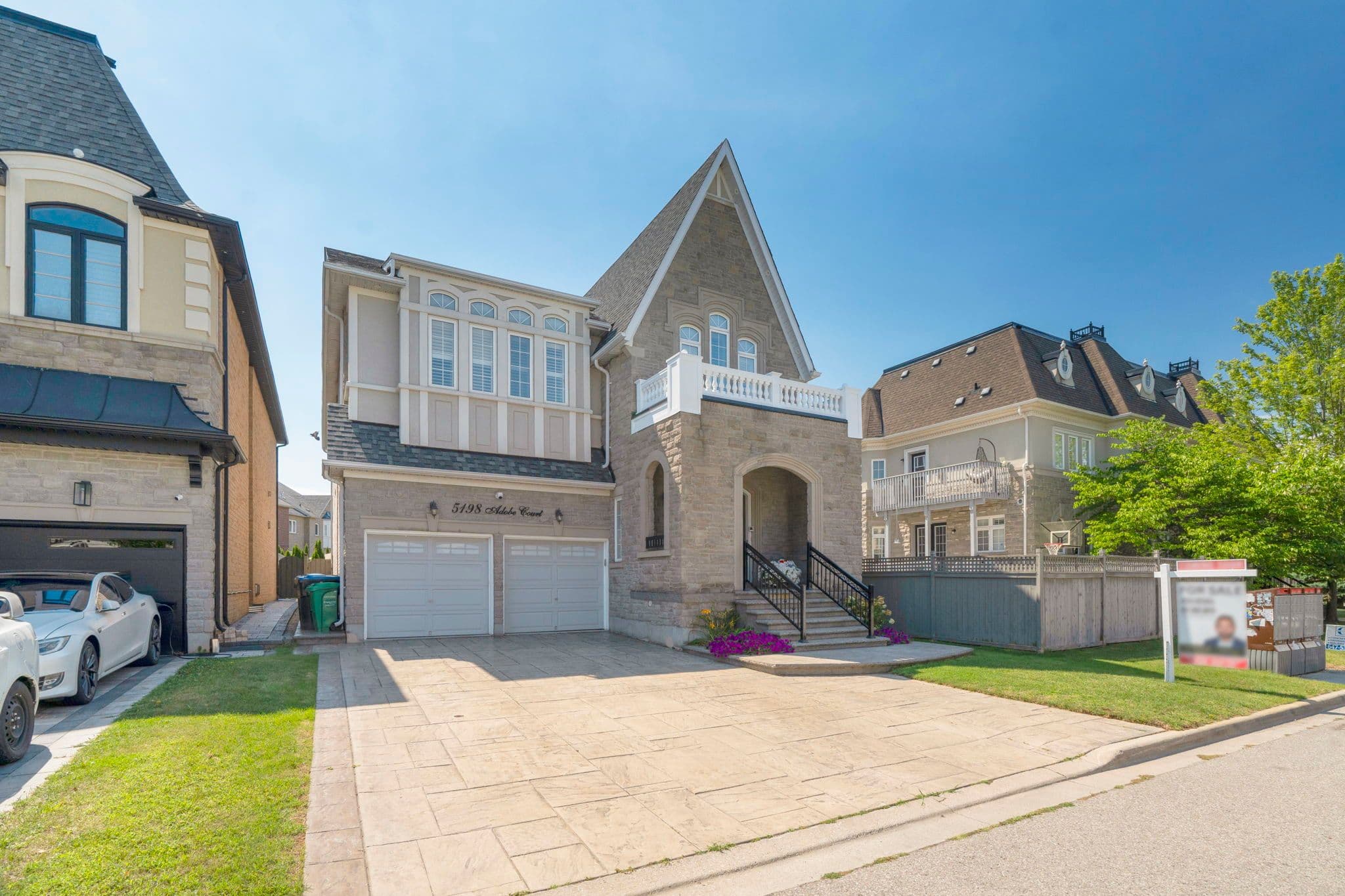 5198 Adobe Court, Mississauga, ON L5M 0K8