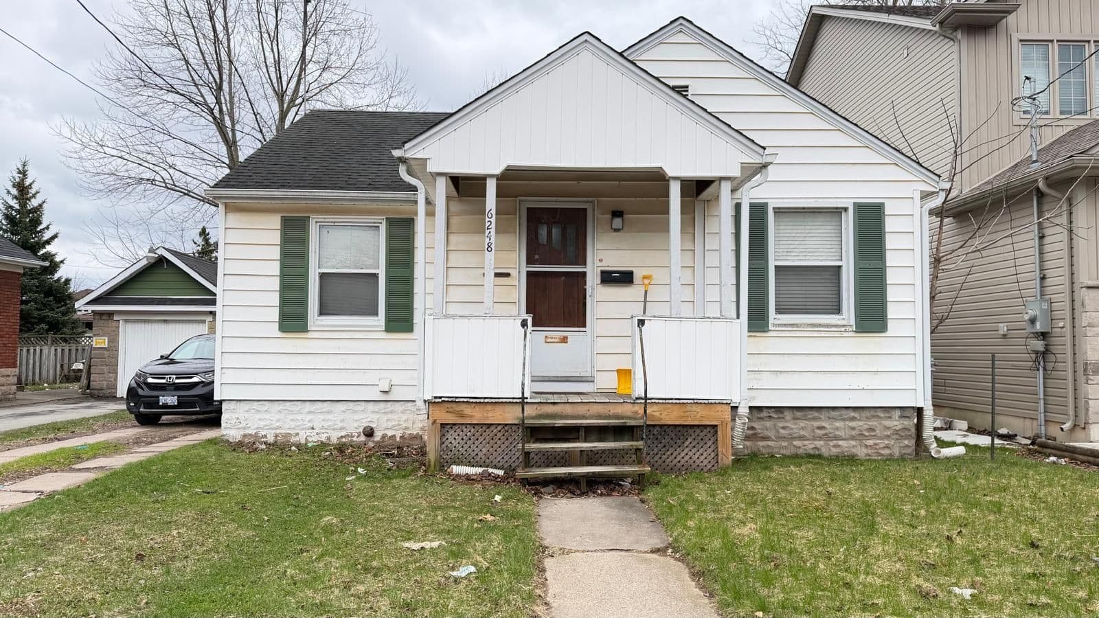 6248 Culp Street E, Niagara Falls, ON L2G 2C1