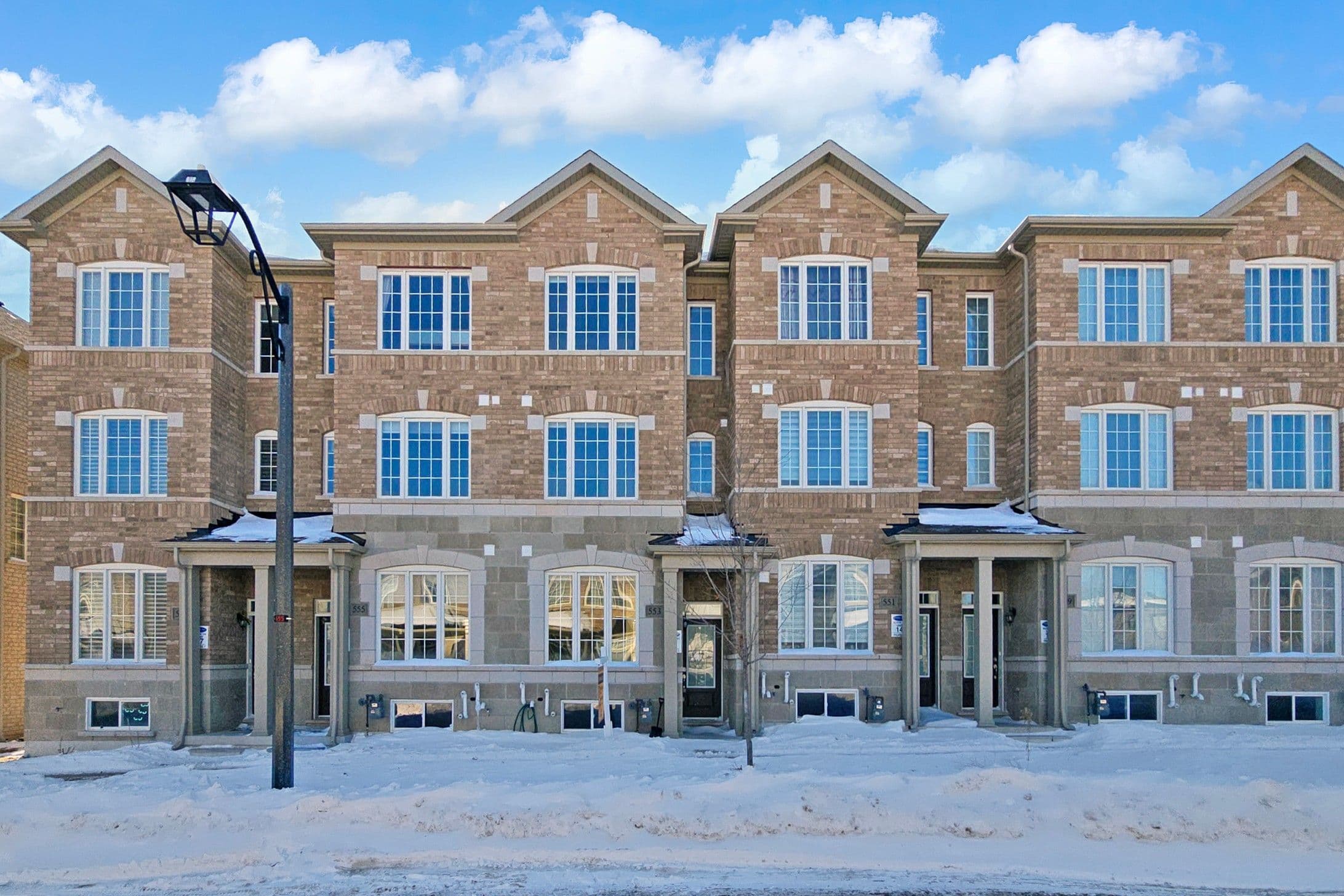 553 White's Hill Avenue, Markham, ON L6B 1N9