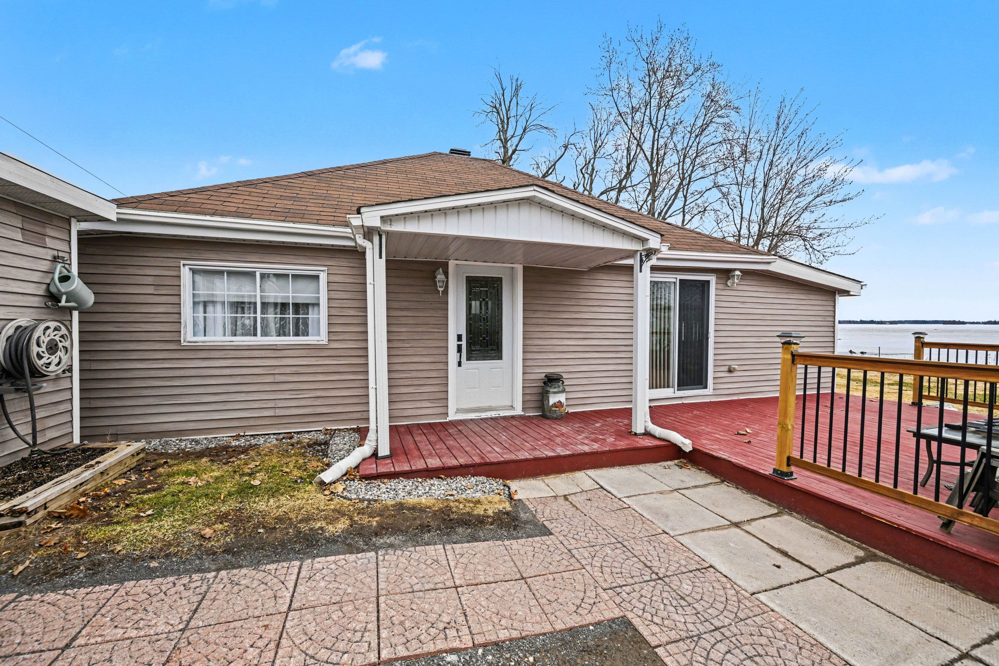 143 Rathwell Shore Road, Beckwith, ON K7C 4L4