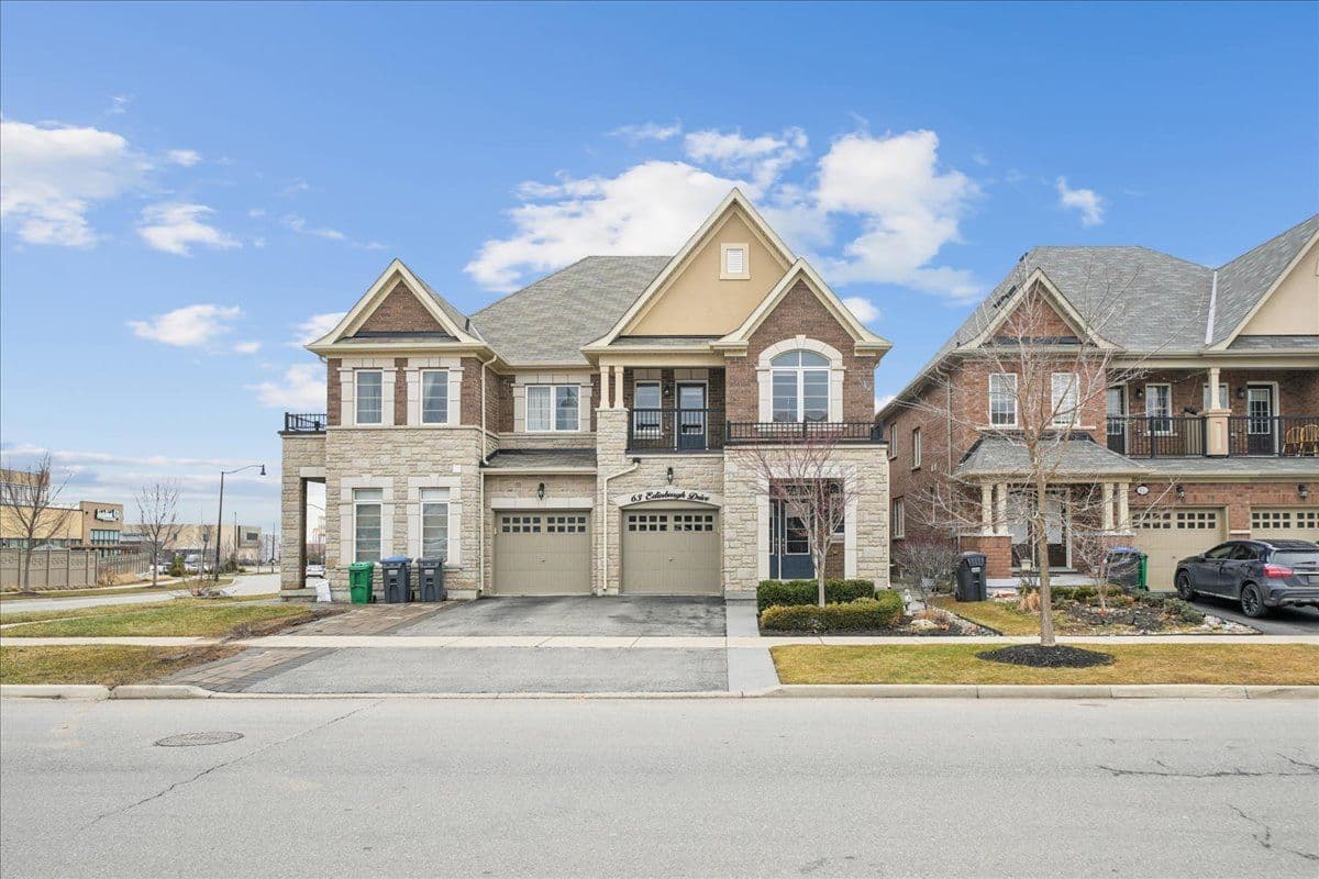 63 Edinburgh Drive, Brampton, ON L6Y 6A6