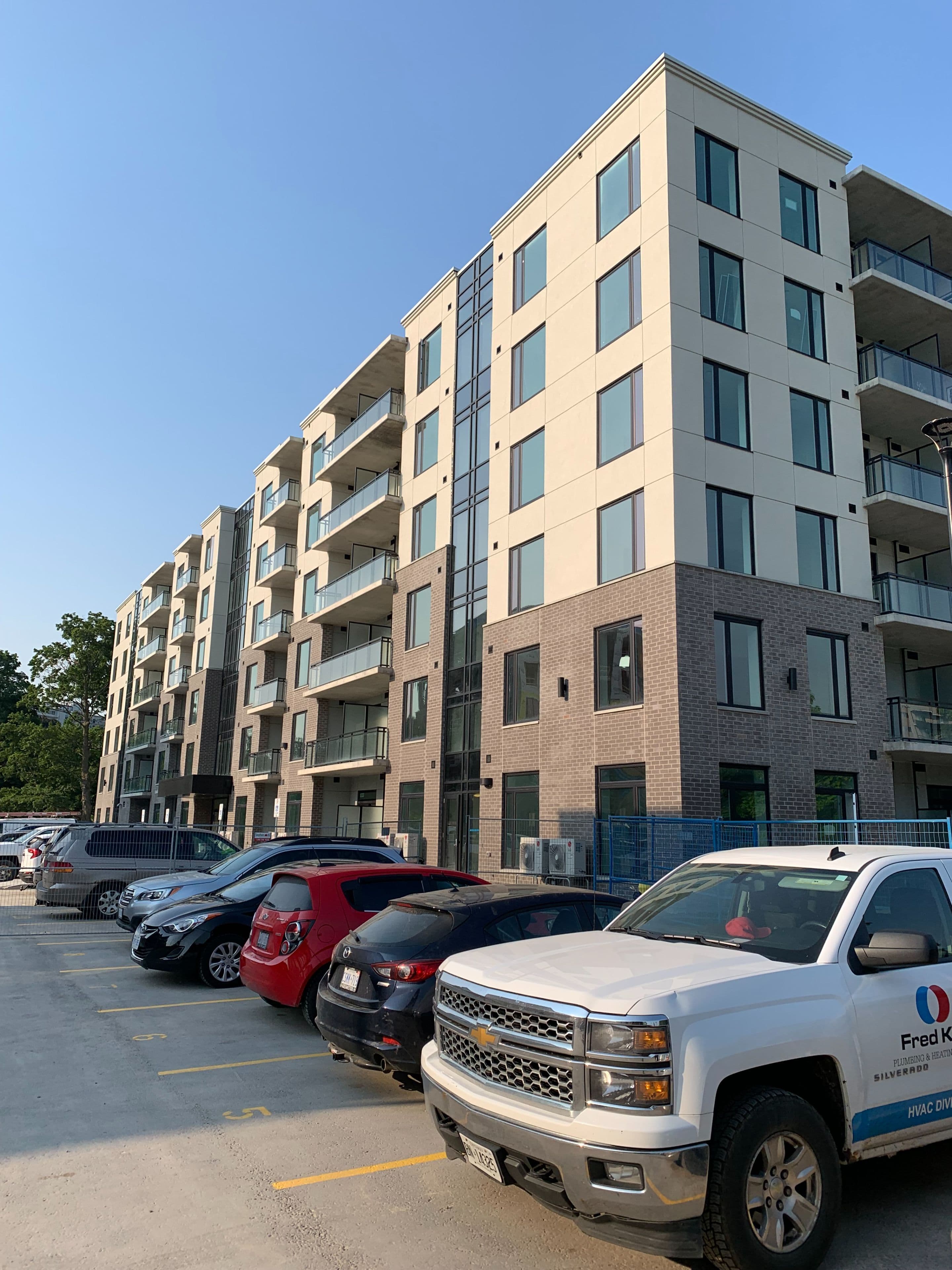 103 Roger Street N 412, Waterloo, ON N2J 0G2