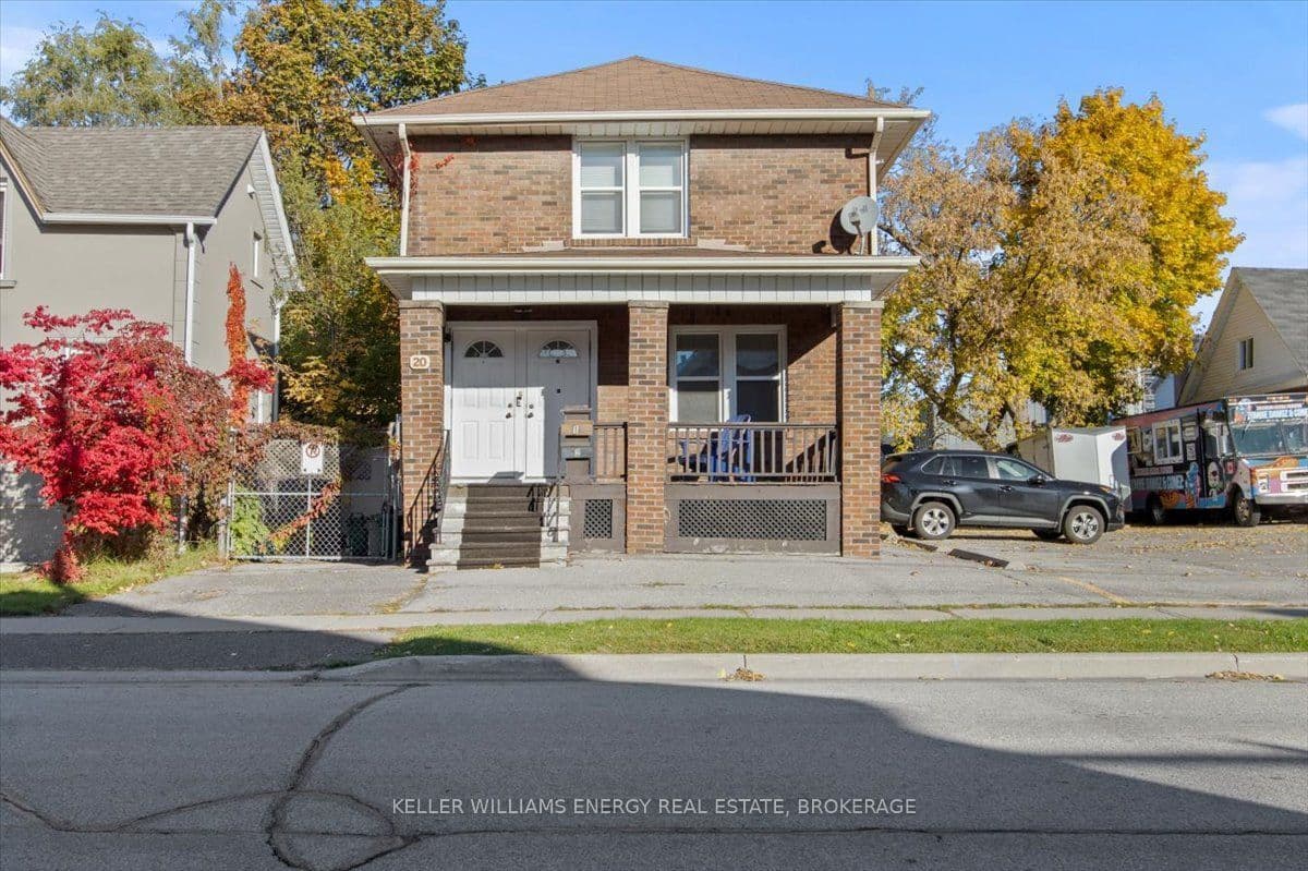 20 Colborne Street 2, Oshawa, ON L1G 1L9