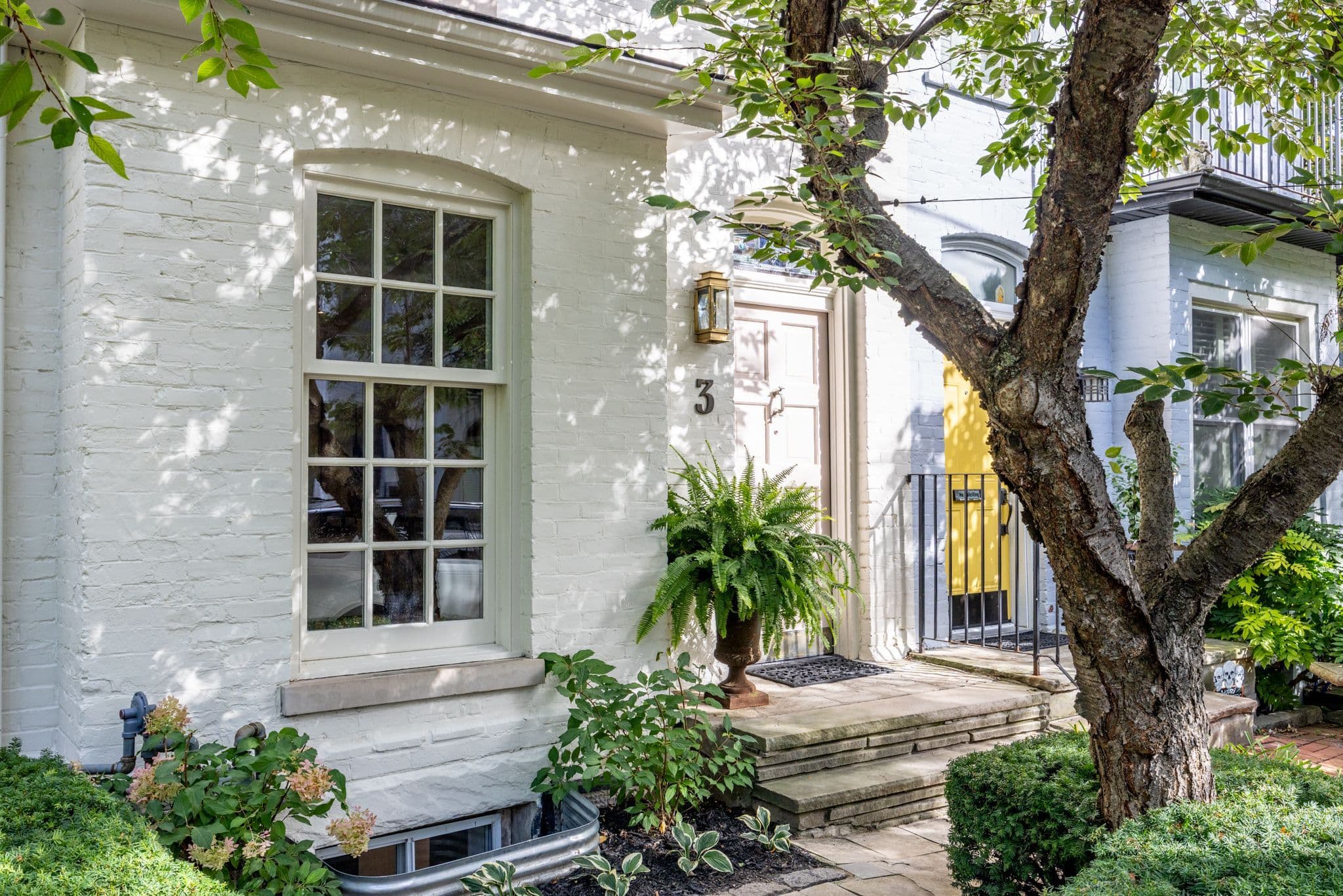 3 Ottawa Street, Toronto C09, ON M4T 2B5