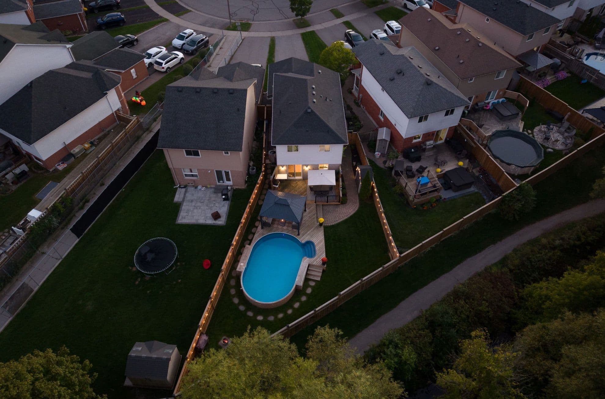 33 Abernethy Crescent, Clarington, ON L1C 4Z1