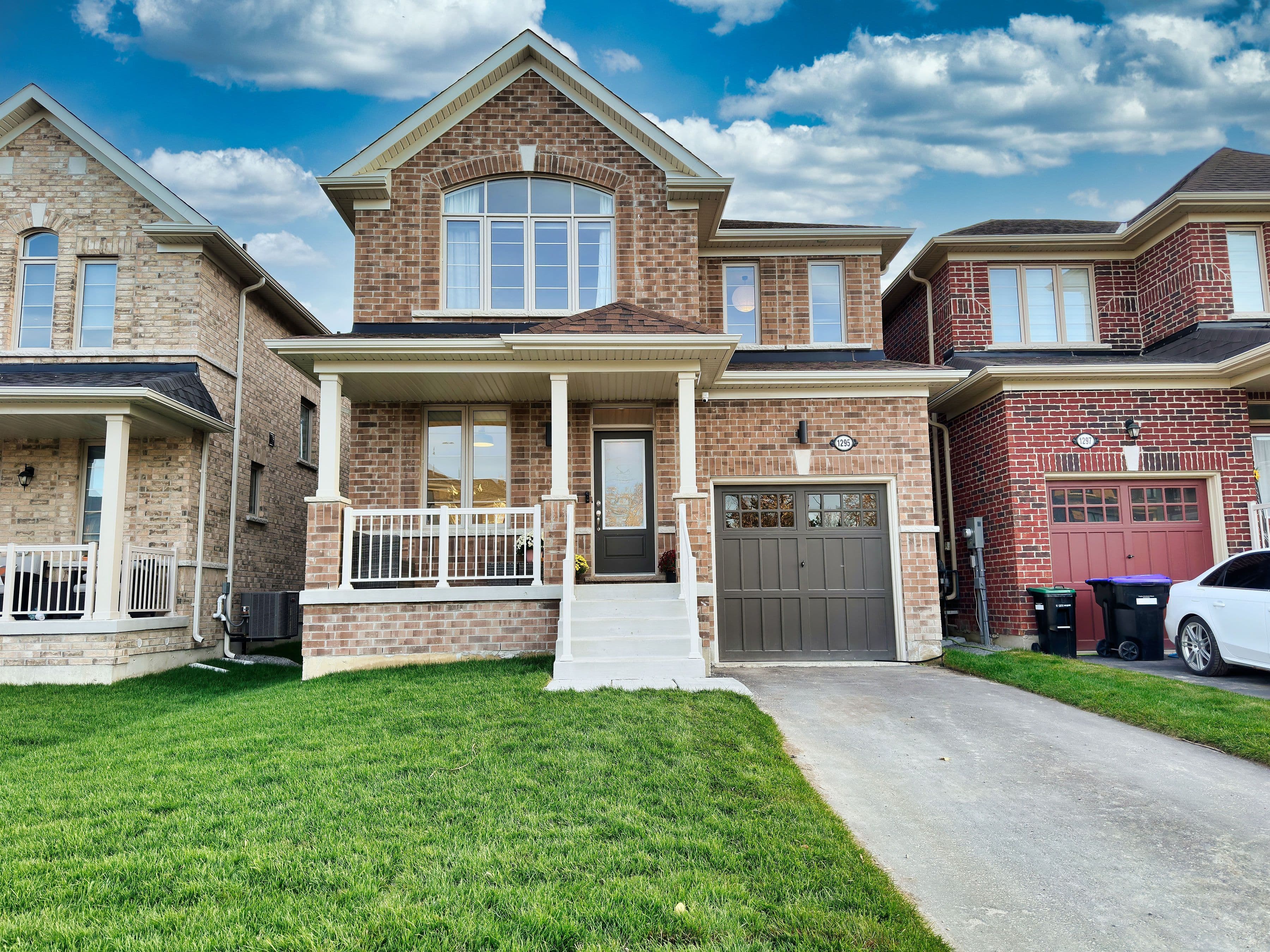 1295 Davis Loop, Innisfil, ON L0L 1W0
