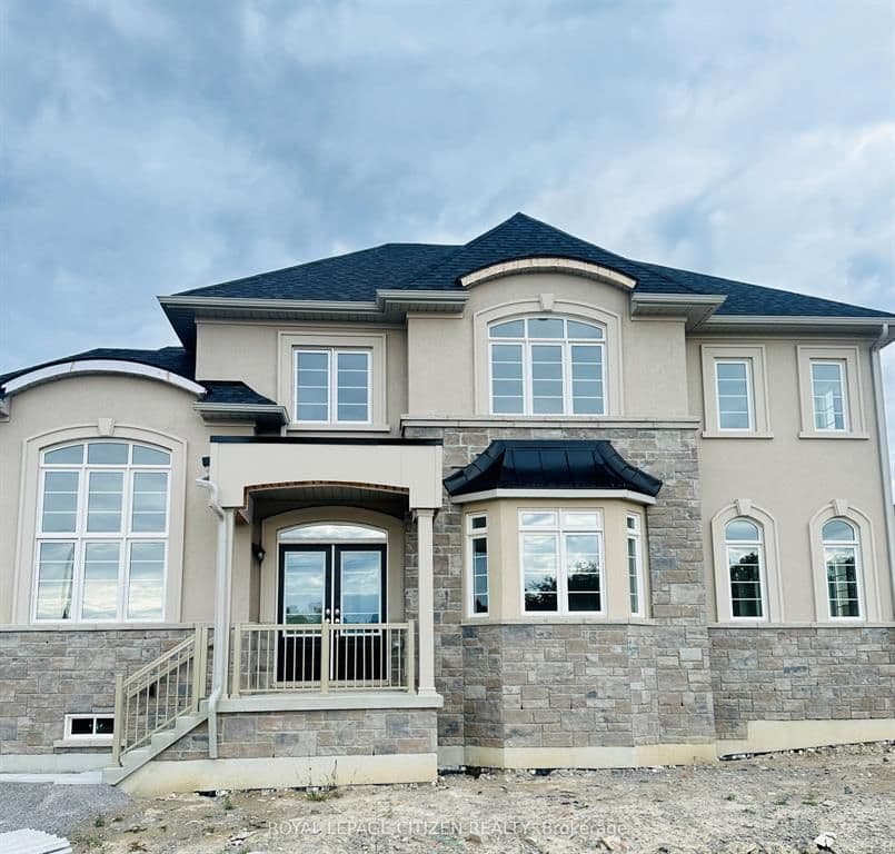 1 Wayne Allison Drive, Georgina, ON L0E 1R0