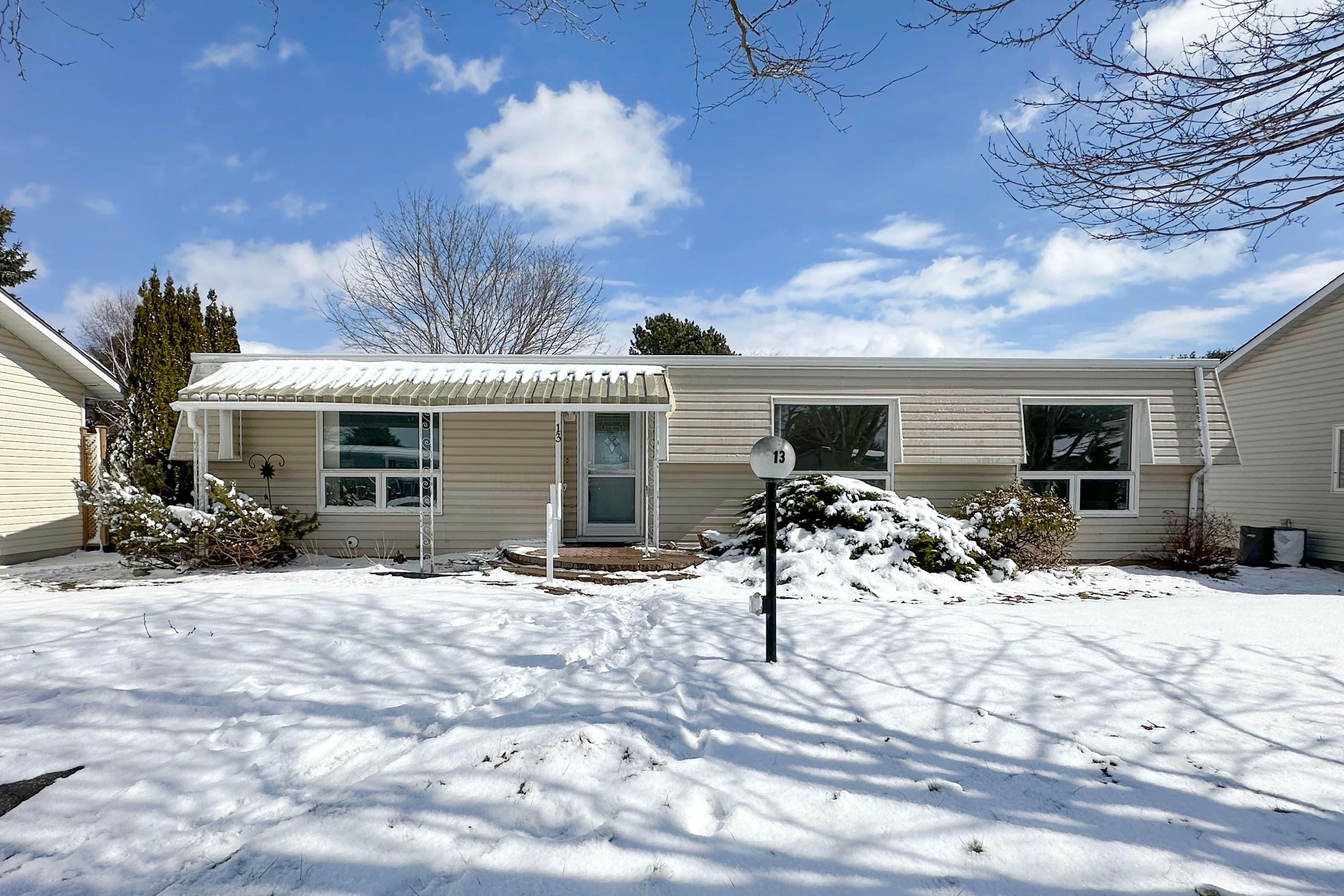 13 Steelhead Lane, Clarington, ON L1B 1B4