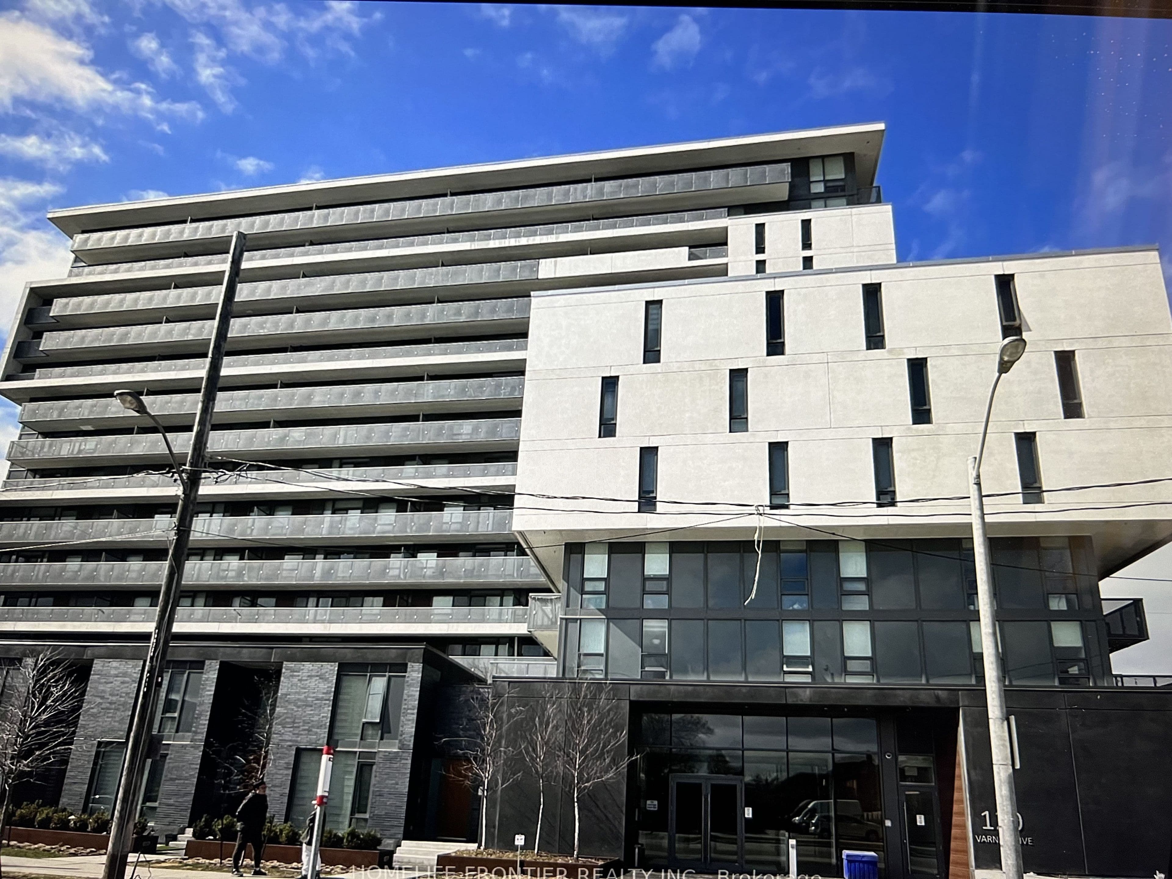 120 Varna Drive 1019, Toronto C04, ON M6A 0B3