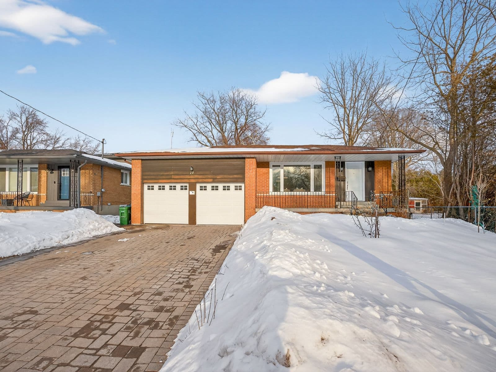 19 Shoreview Drive, Toronto E10, ON M1E 3R1