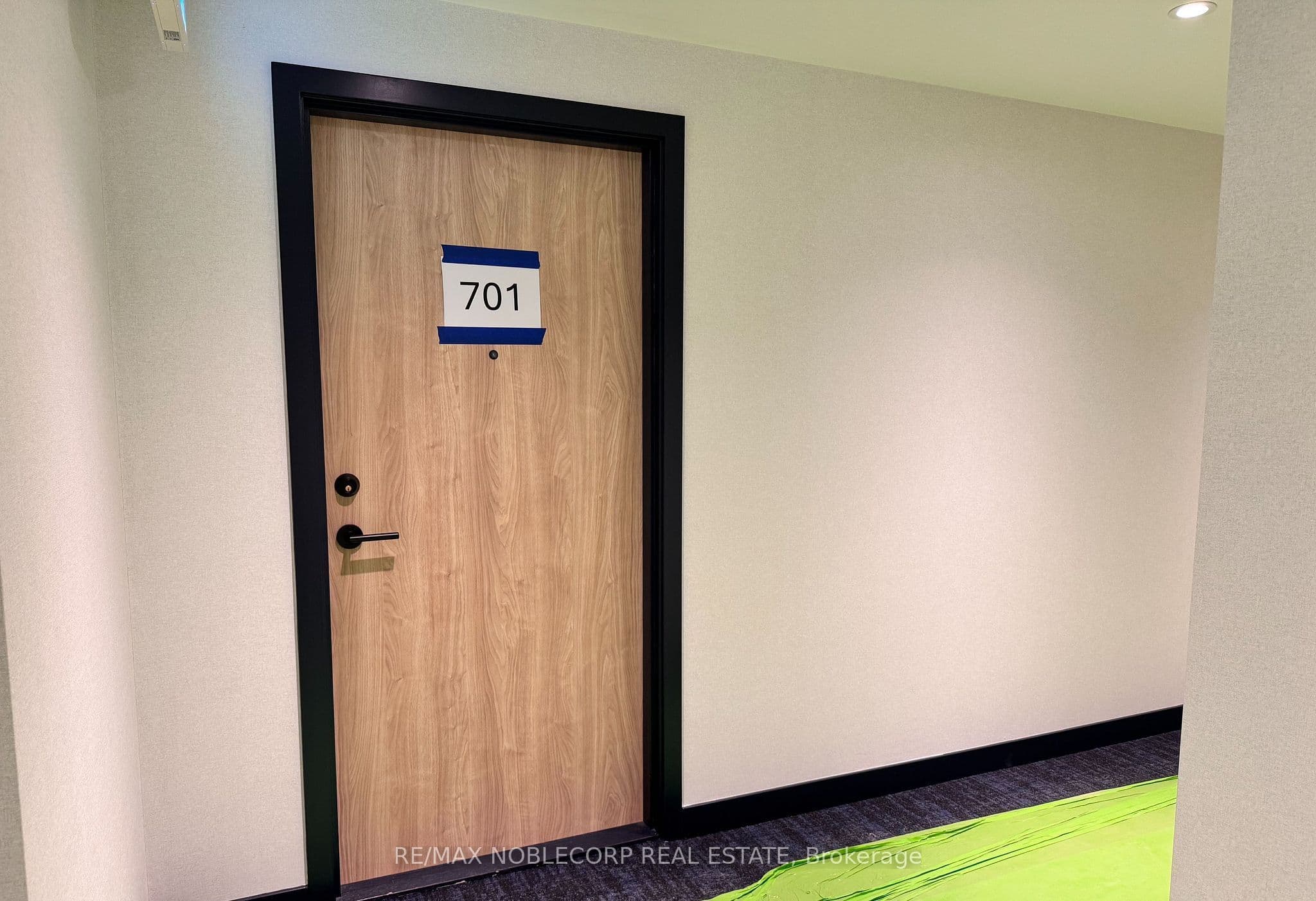 801 The Queensway N/A 701, Toronto W07, ON M8Z 1N4