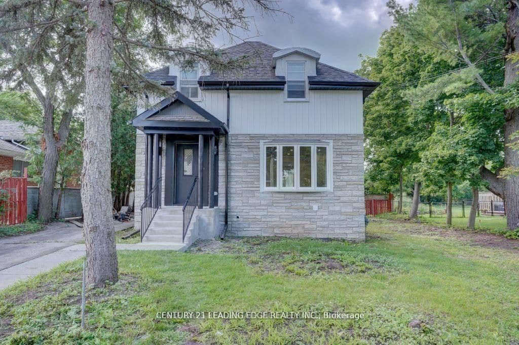 18 Ritchie Avenue, Belleville, ON K8P 3V9