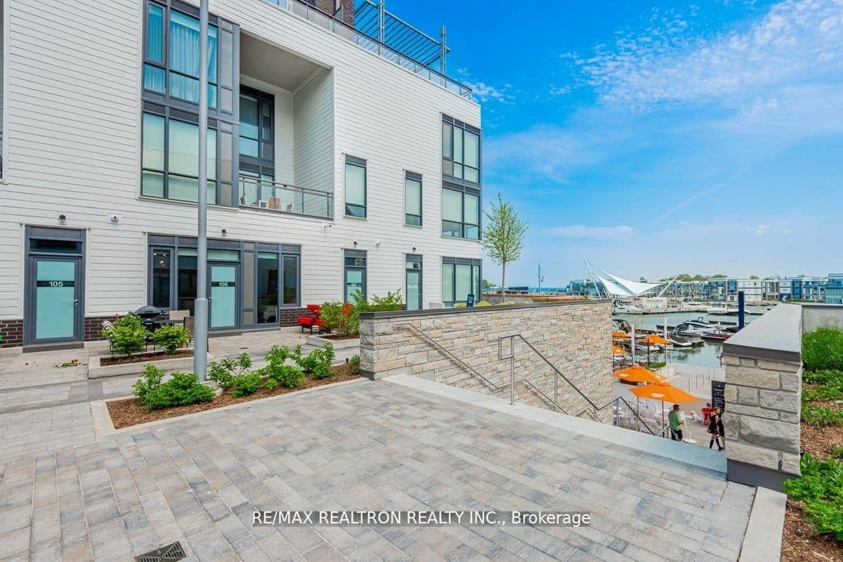 303 Broward Way 106, Innisfil, ON L9S 0M1