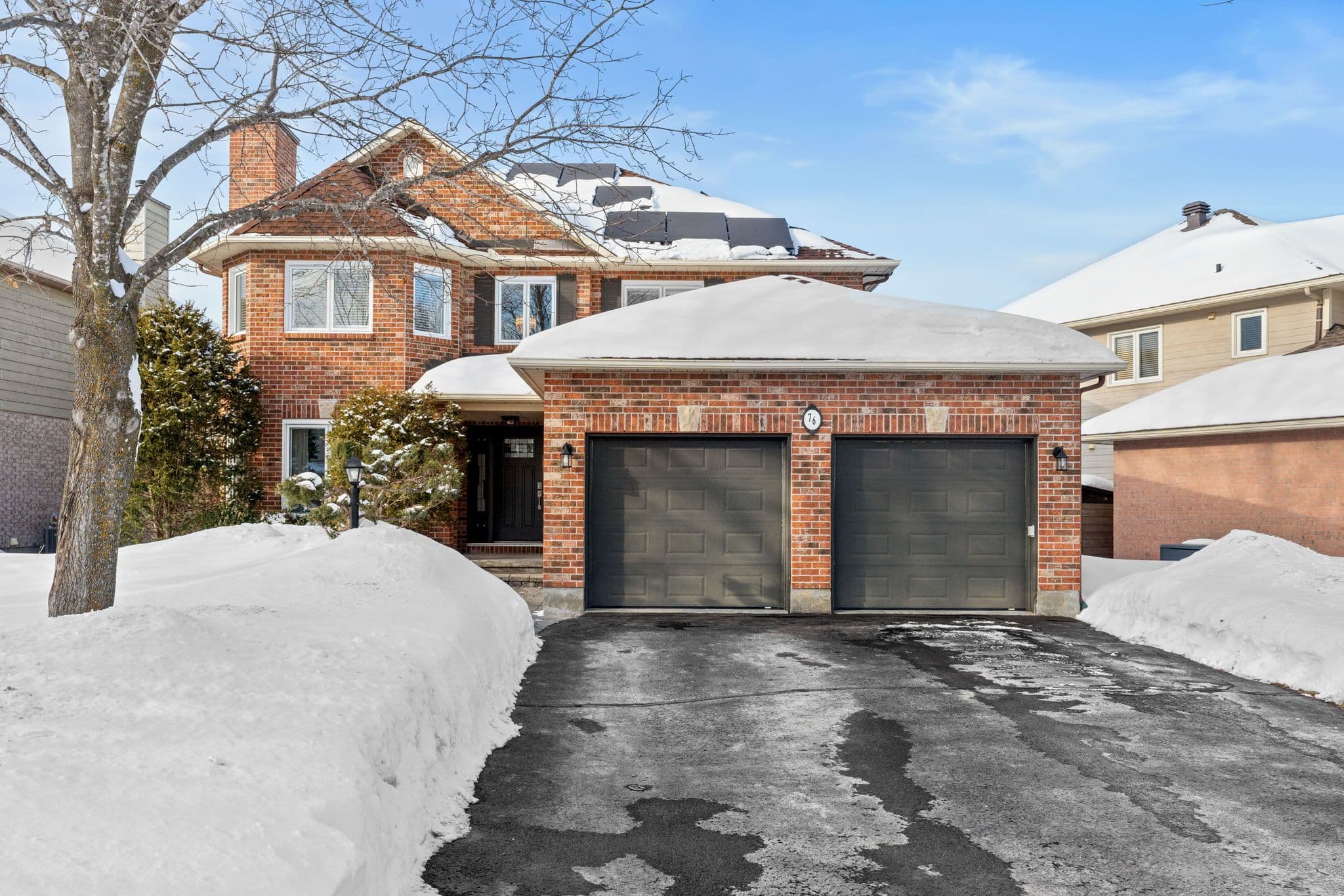 76 Hansen Avenue, Kanata, ON K2K 2L7