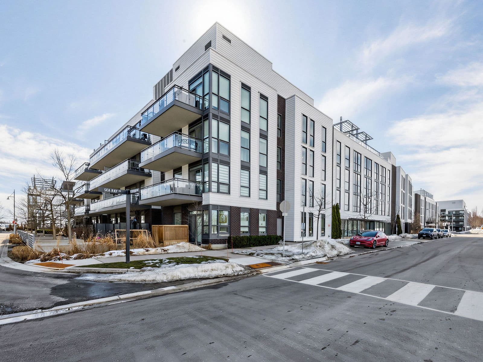 271 Sea Ray Avenue B305, Innisfil, ON L9S 0J4