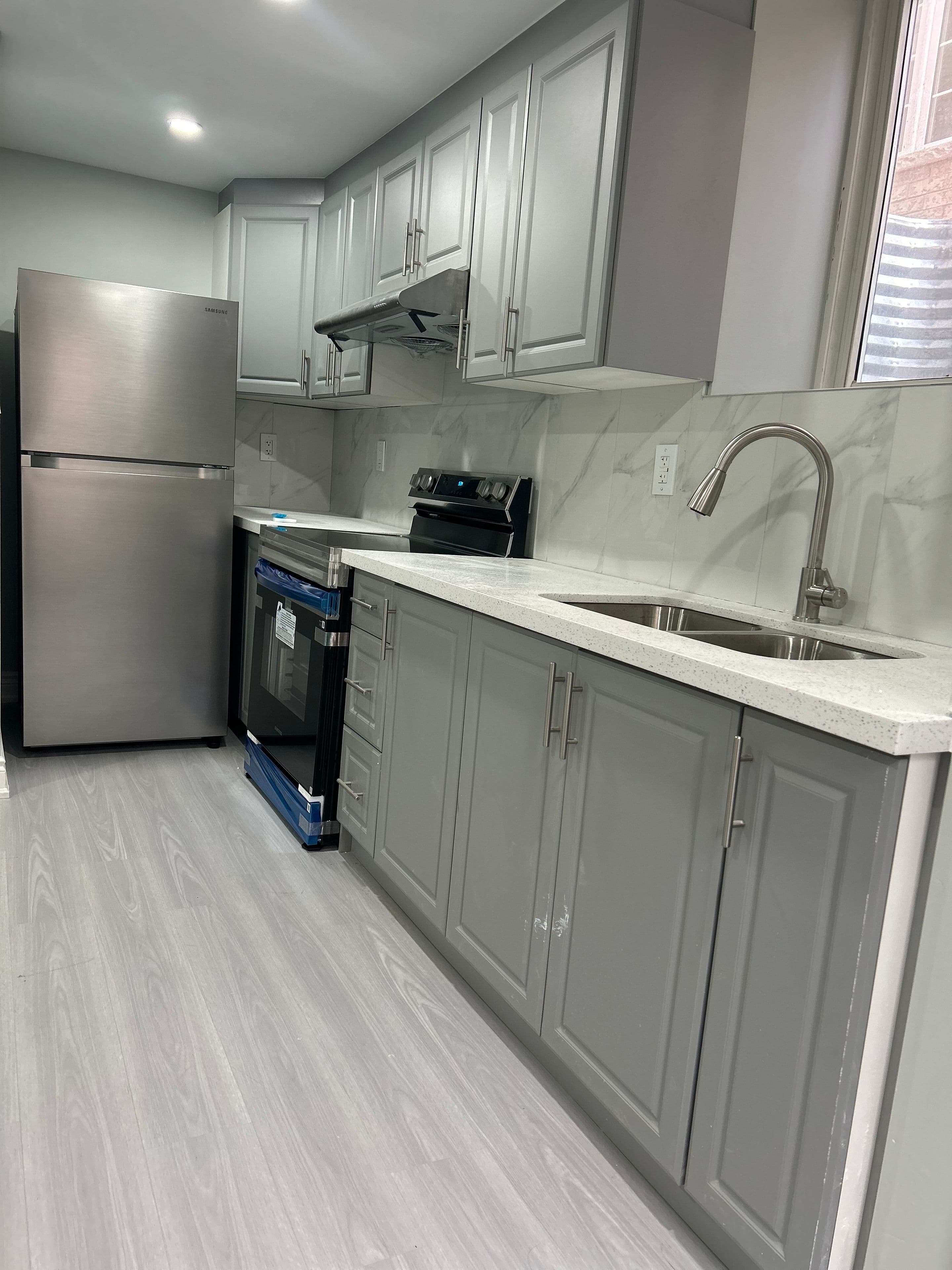 70 Rosewell Crescent Basement, Halton Hills, ON L7G 0N4