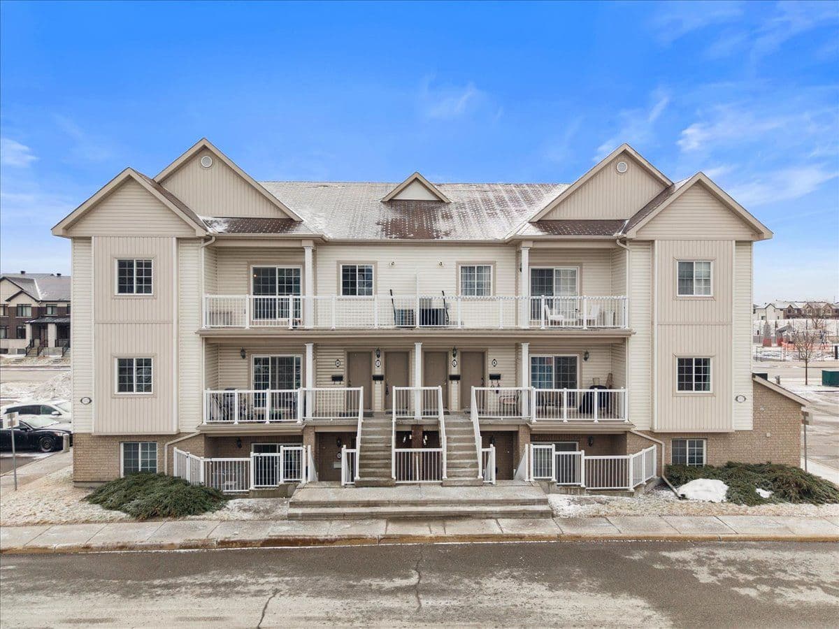 102 Artesa Private I, Kanata, ON K2S 0J8