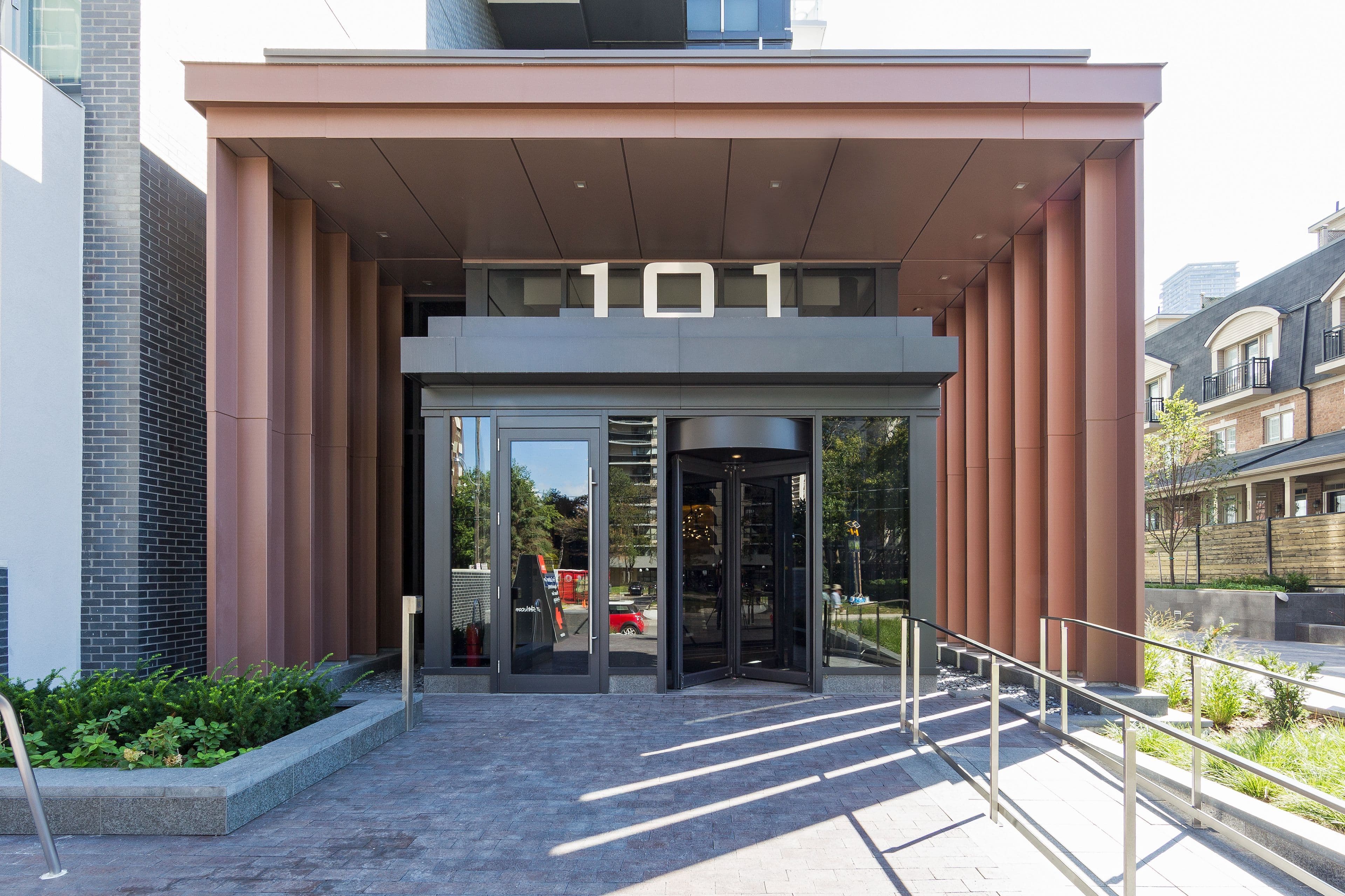 101 Erskine Avenue 1904, Toronto C10, ON M4P 1Y5