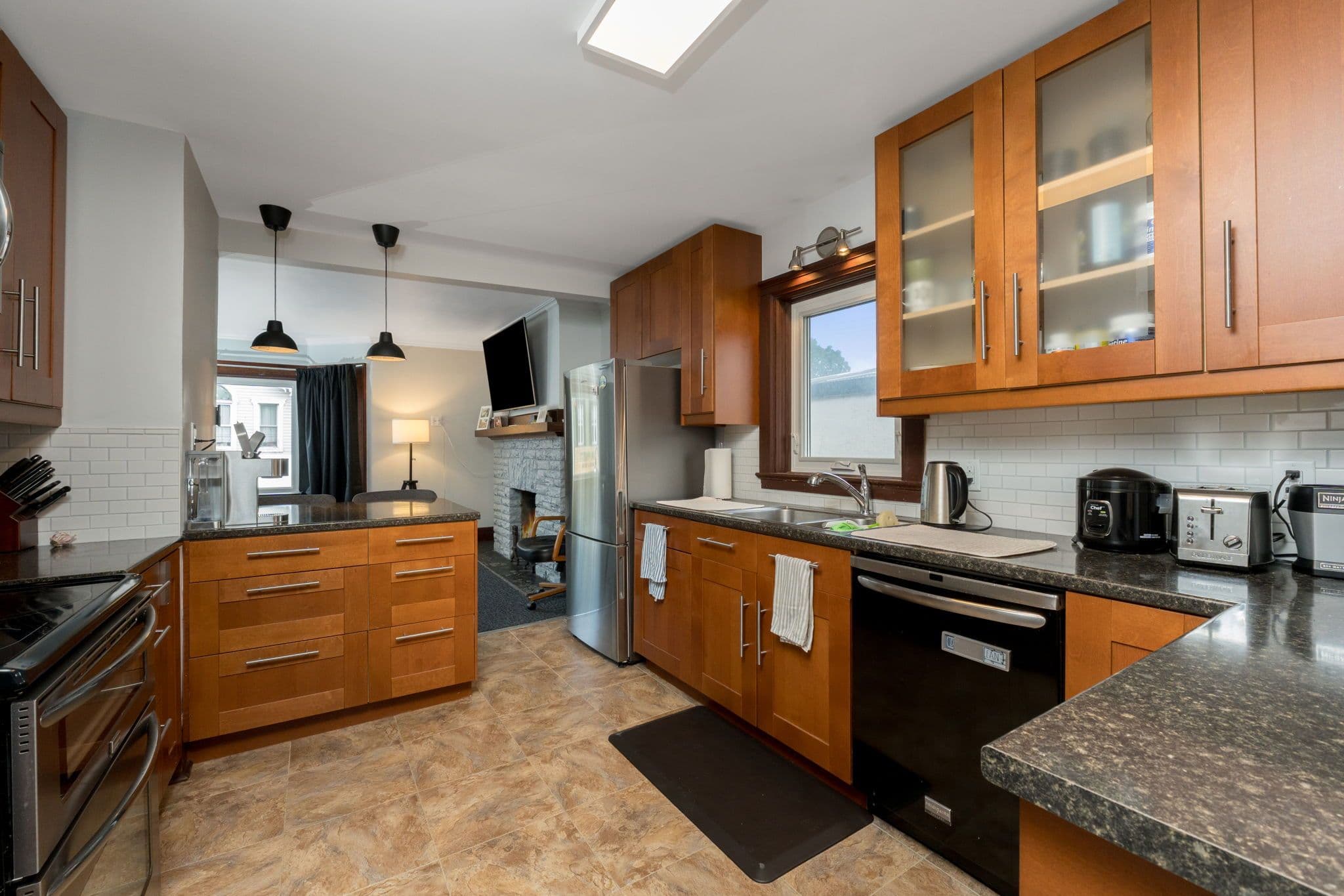 20 Mill Street E A, Halton Hills, ON L7J 1G9