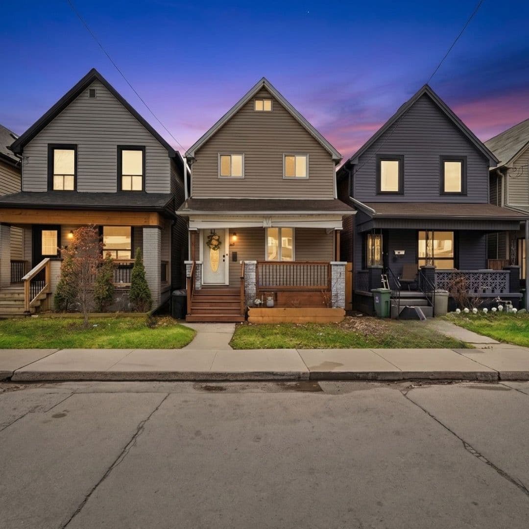 82 Clinton Street, Hamilton, ON L8L 3K2