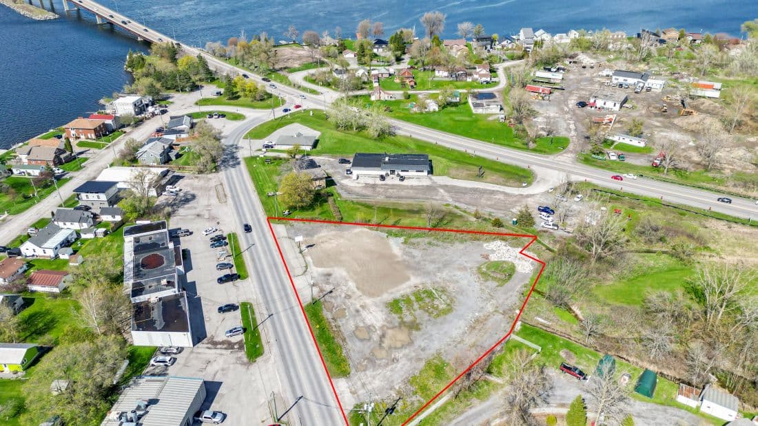 39 County Road 3 N/A, Prince Edward County, ON K8N 4Z7