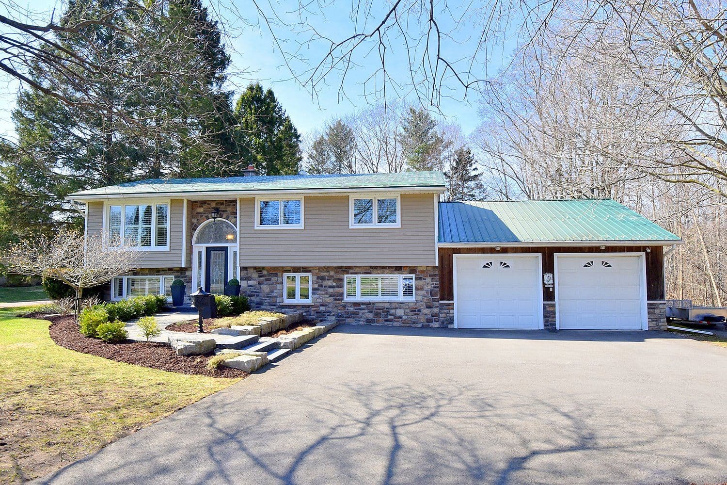 181 Carlisle Road, Hamilton, ON L0R 2H1