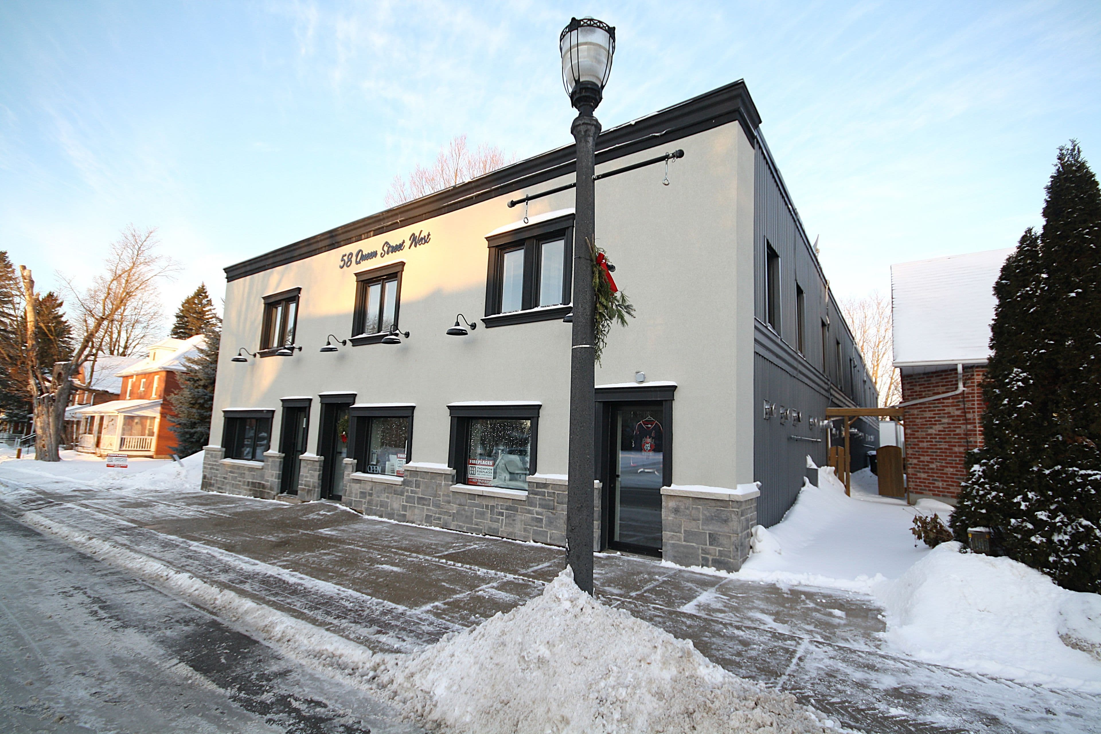 58 Queen St Street W, Springwater, ON L0L 1P0