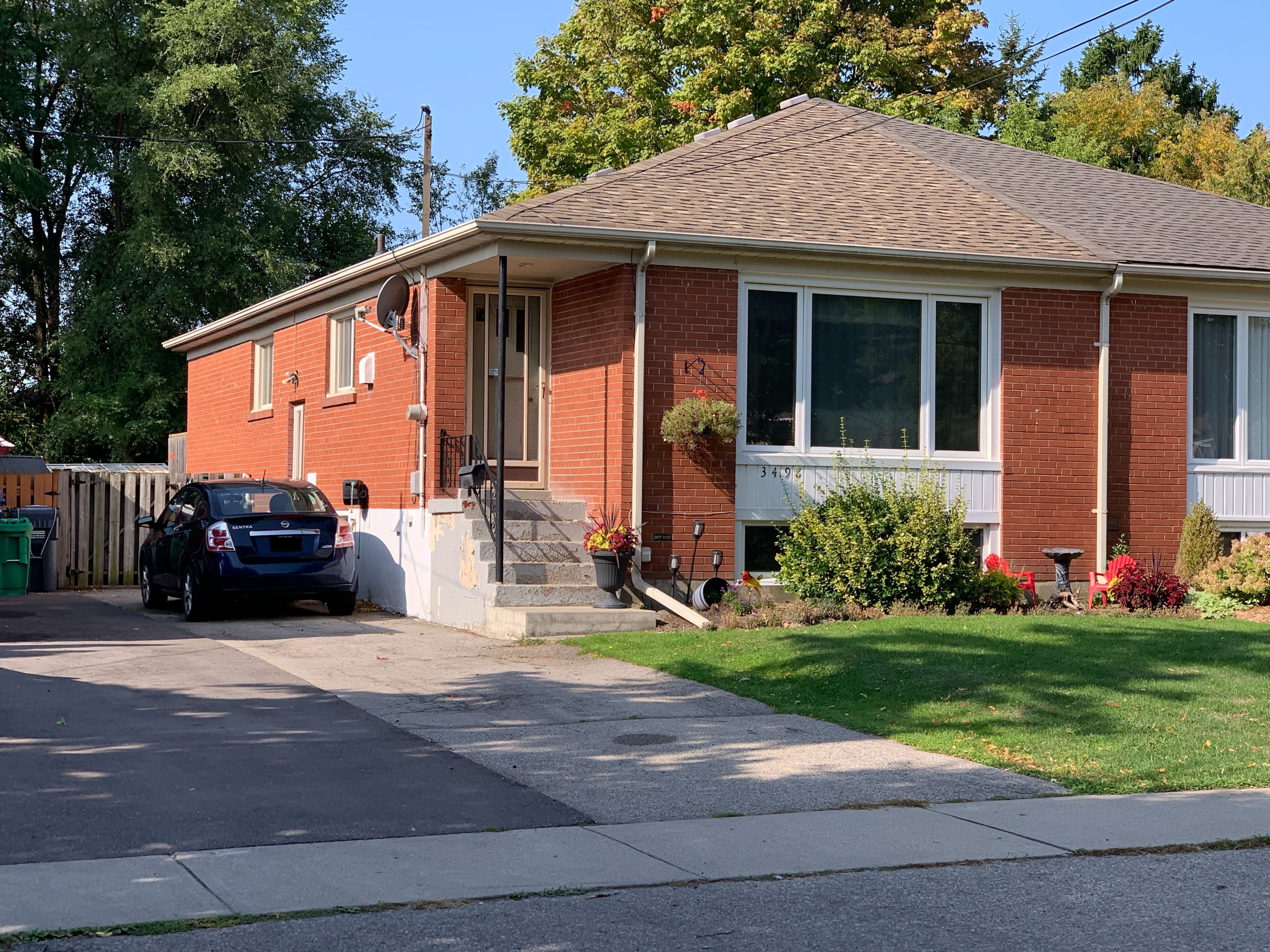 3498 Ashcroft Crescent, Mississauga, ON L5C 2E7