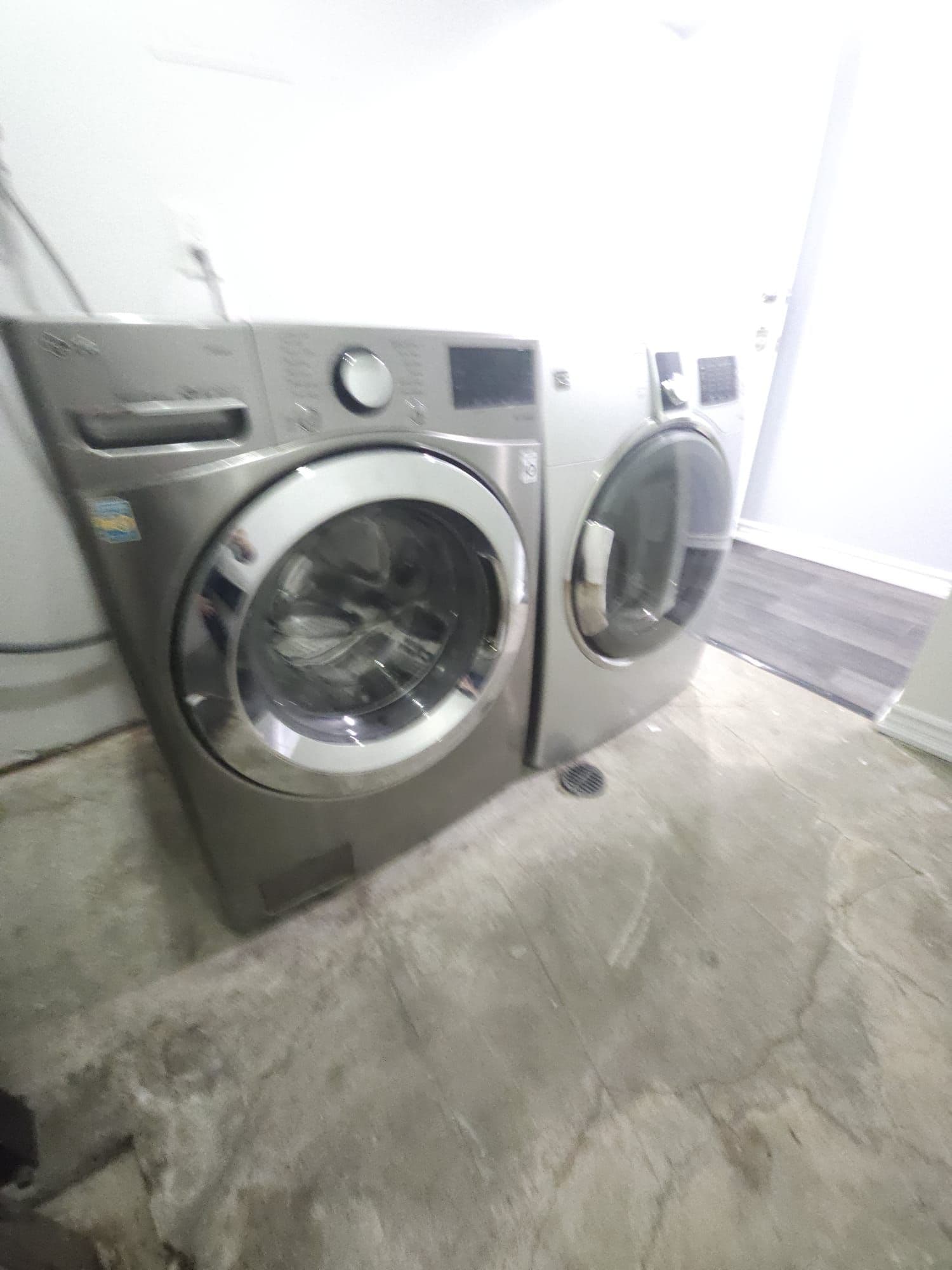 30 Picaro Drive, Toronto W05, ON M3N 2B5