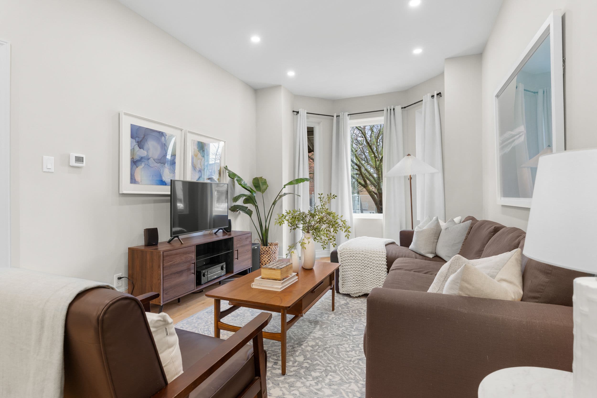 28 Argyle Street, Toronto C01, ON M6J 1N4