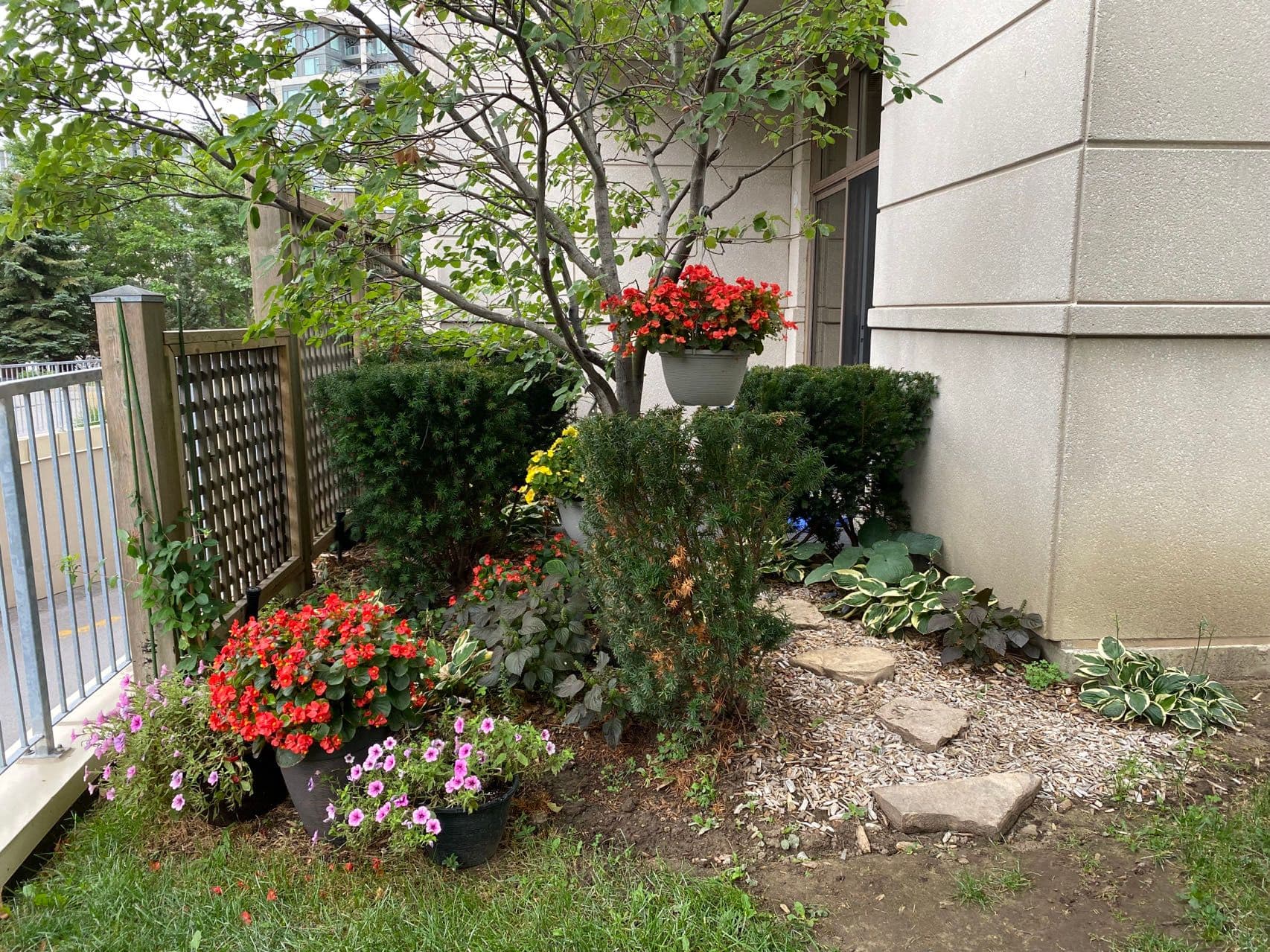 39 Galleria Parkway 102, Markham, ON L3T 0A6