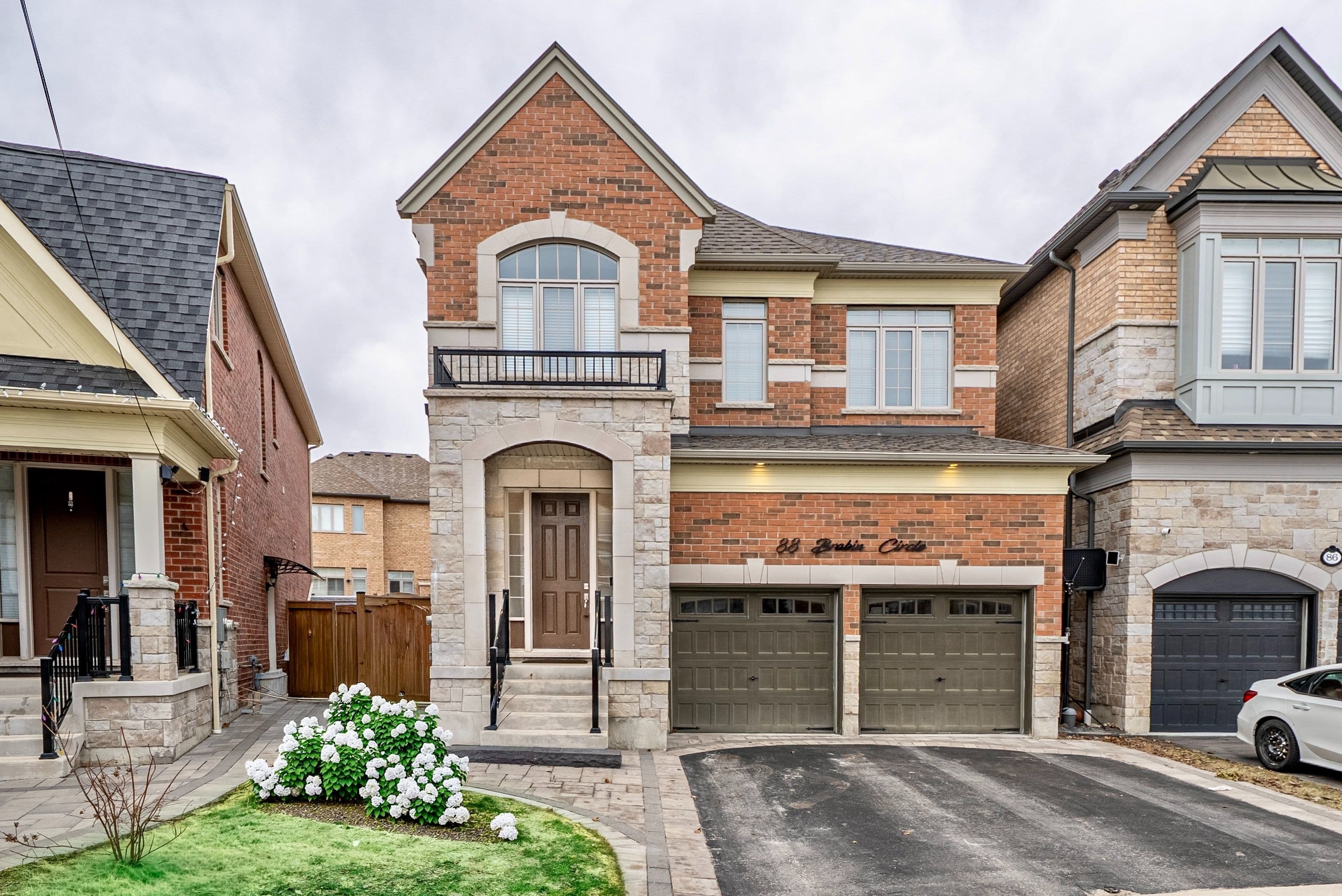 88 Brabin Circle, Whitby, ON L1P 0C1