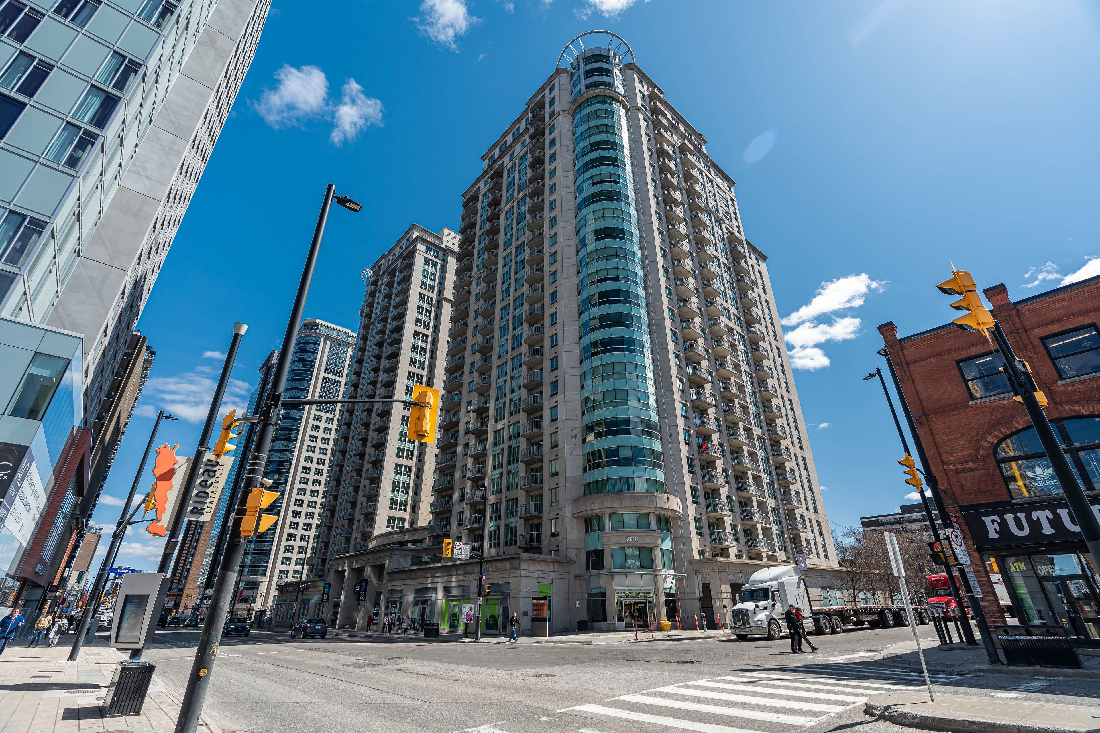 200 Rideau Street 206, Lower Town - Sandy Hill, ON K1N 5Y1