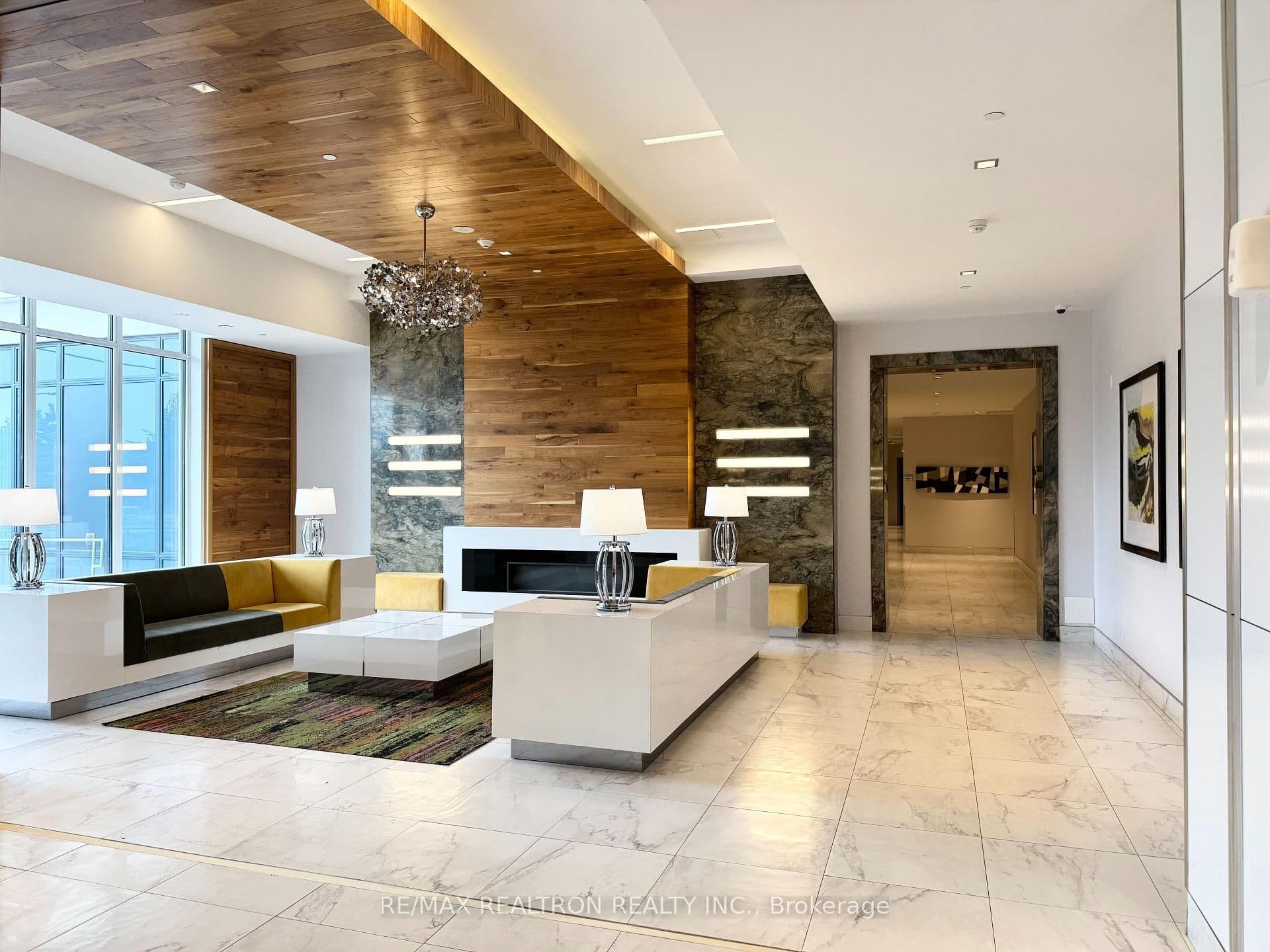 7900 Bathurst Street 425, Vaughan, ON L4J 0B8