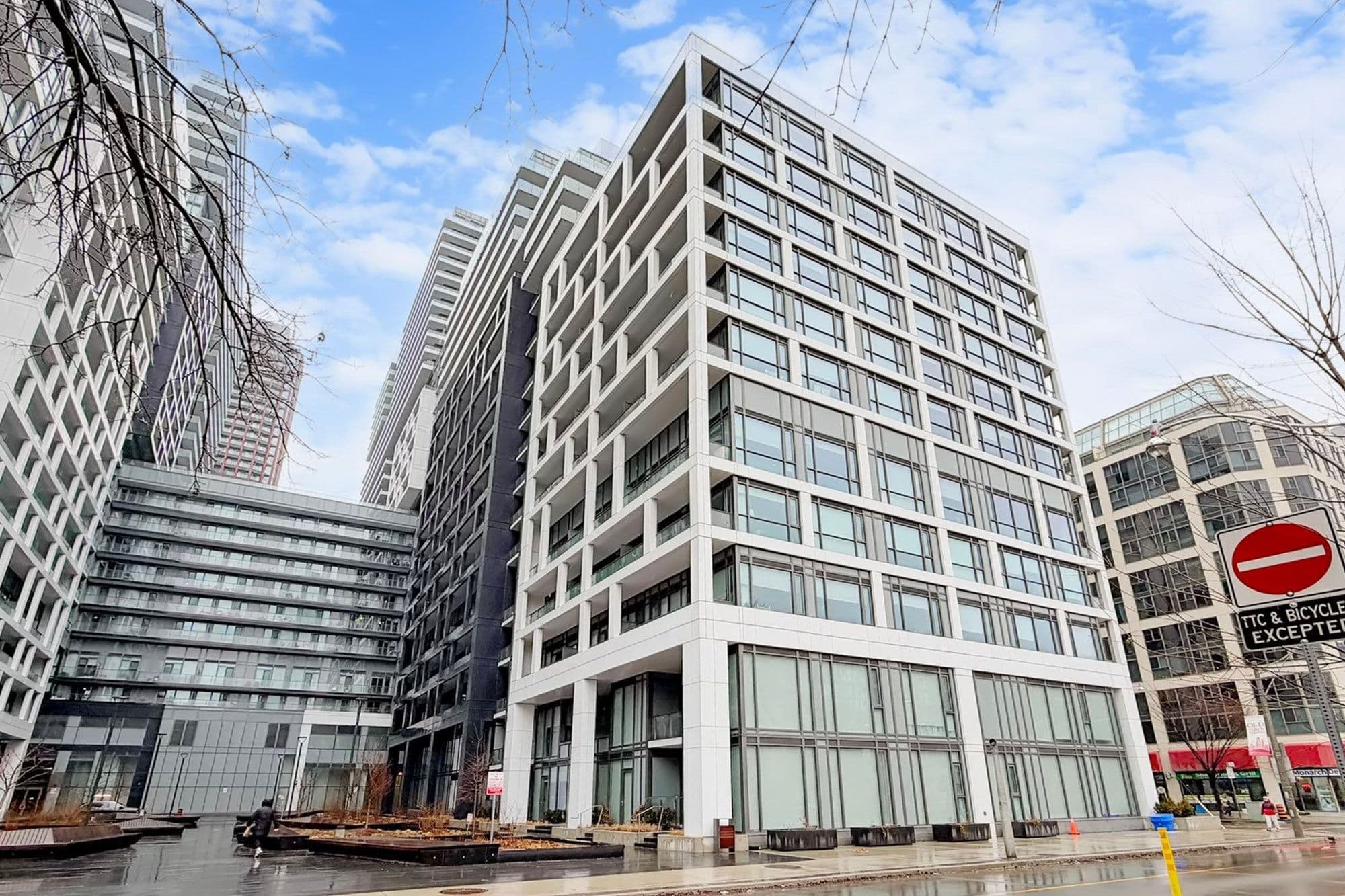 60 Princess Street 1419, Toronto C08, ON M5A 2C7