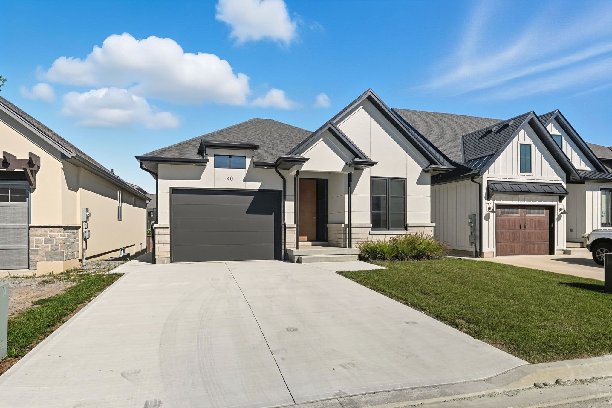 40 IVY Crescent, Thorold, ON L2V 0J9