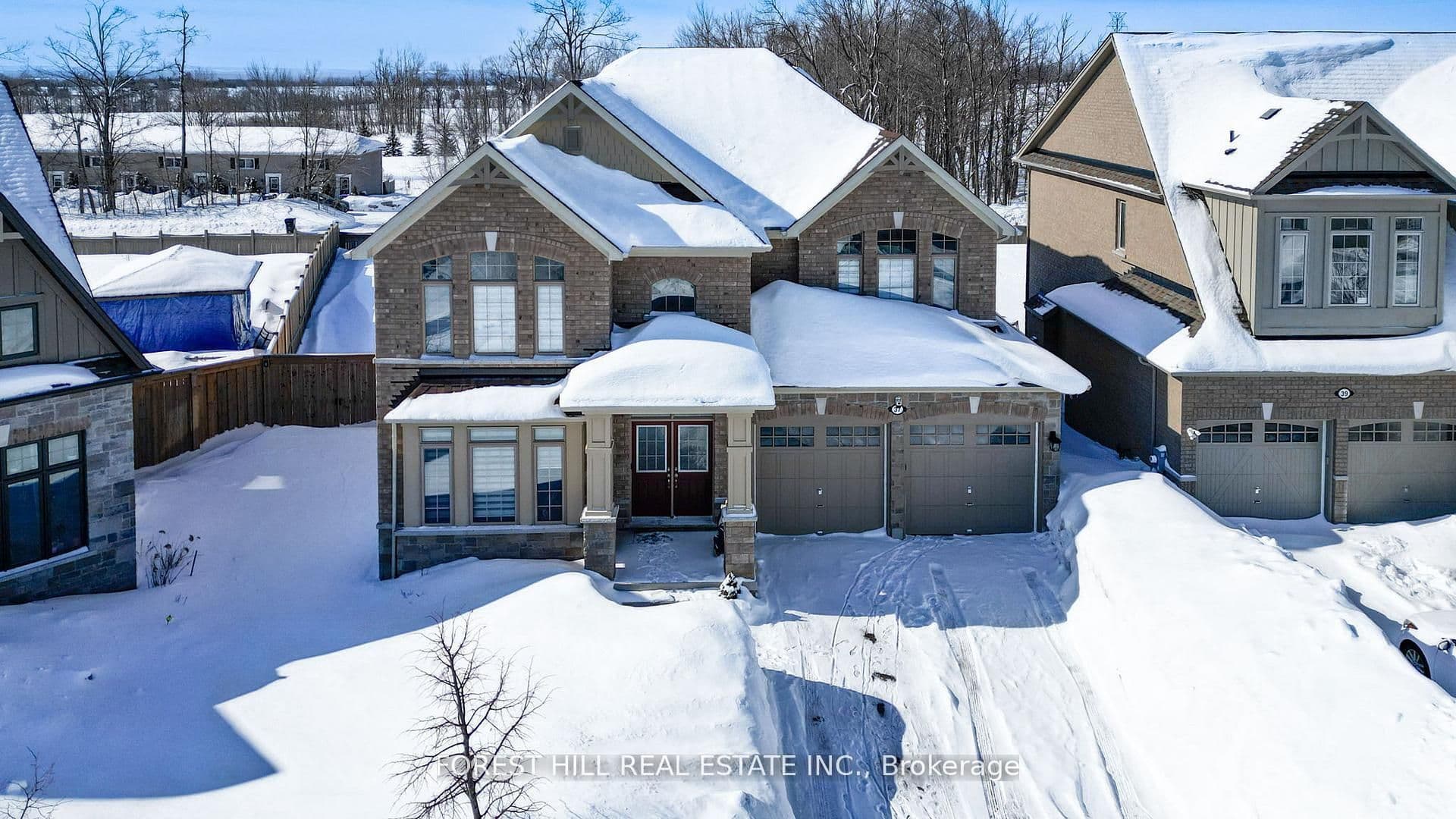 37 Rugman Crescent, Springwater, ON L9X 2A2