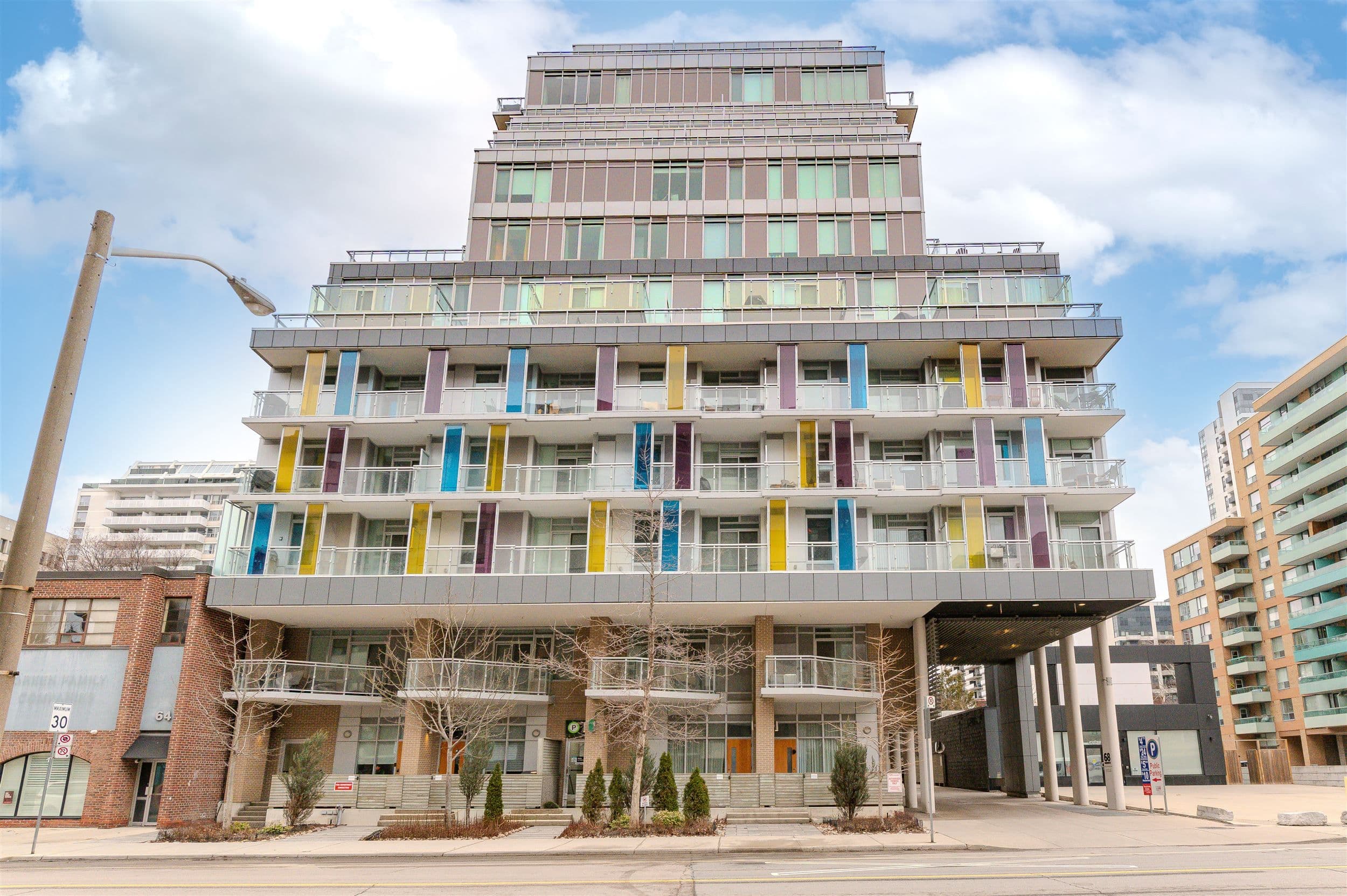 68 Merton Street 602, Toronto C10, ON M4S 1A1