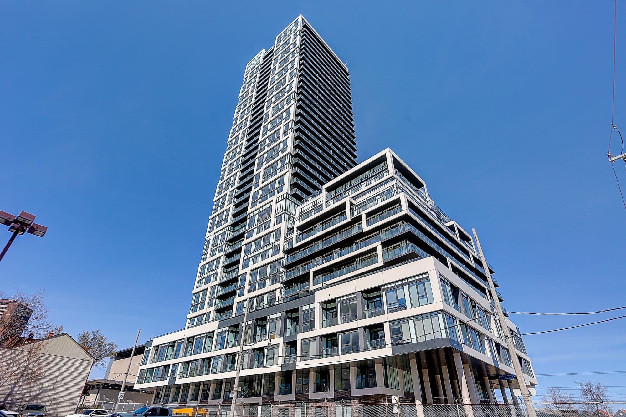 5 Defries Street 3304, Toronto C08, ON M5A 0W7