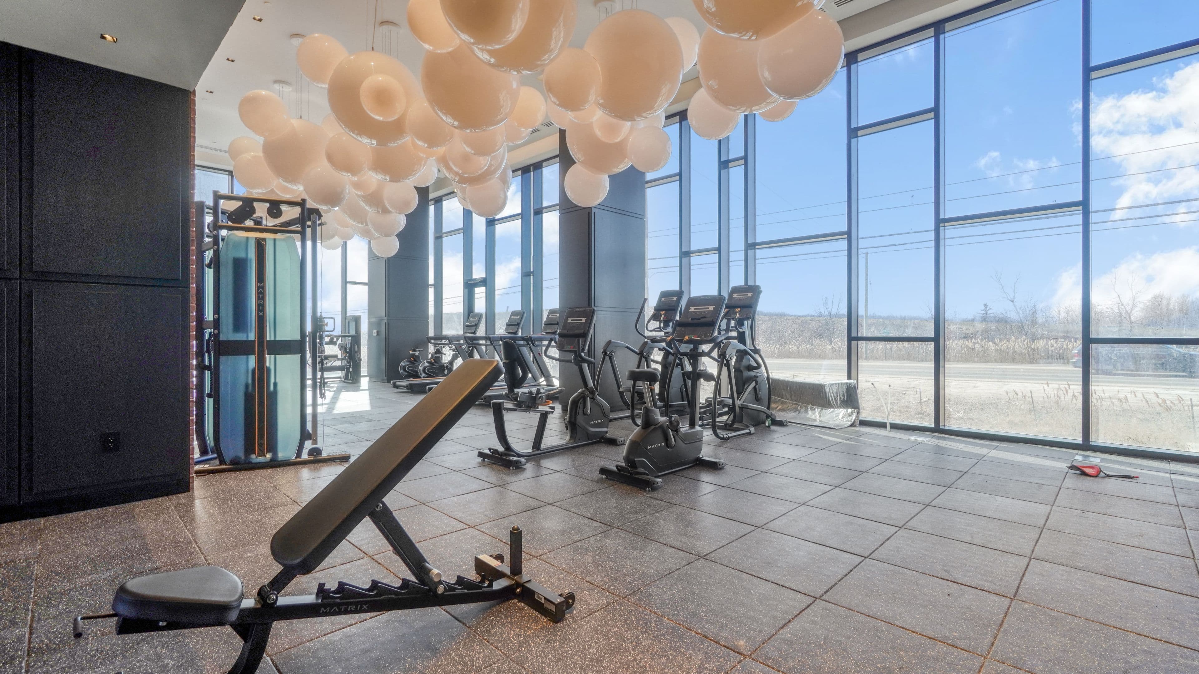 3220 William Coltson Avenue 1013, Oakville, ON L6H 7X9