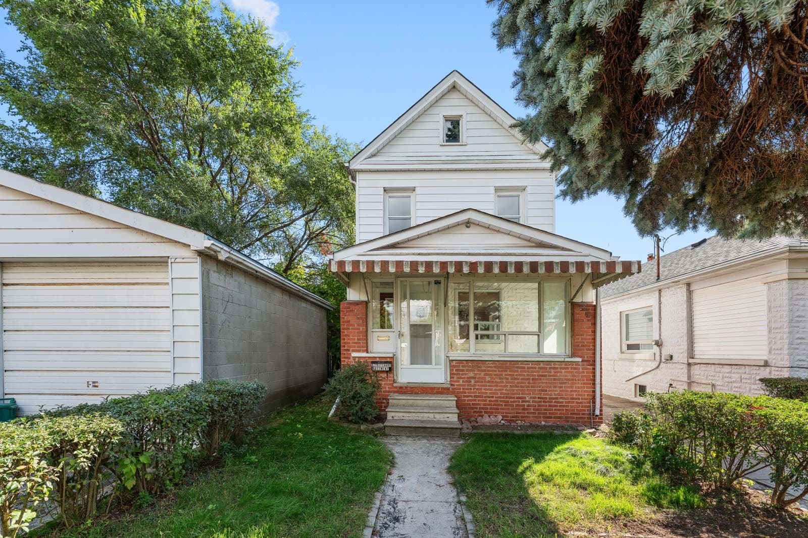 87 Pritchard Avenue, Toronto W03, ON M6N 1T9