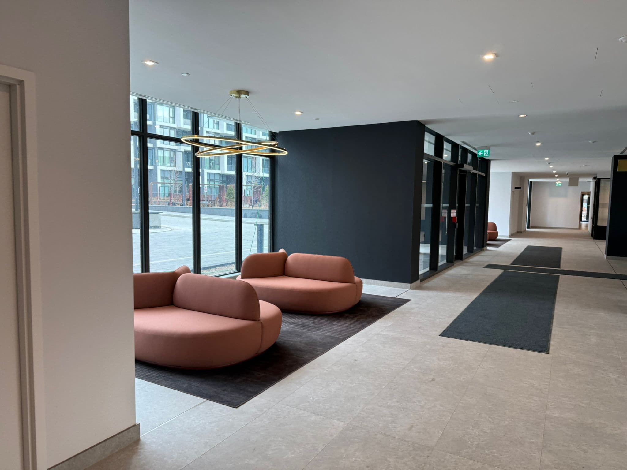 1 Quarrington Lane 2701, Toronto C13, ON M3C 0S4