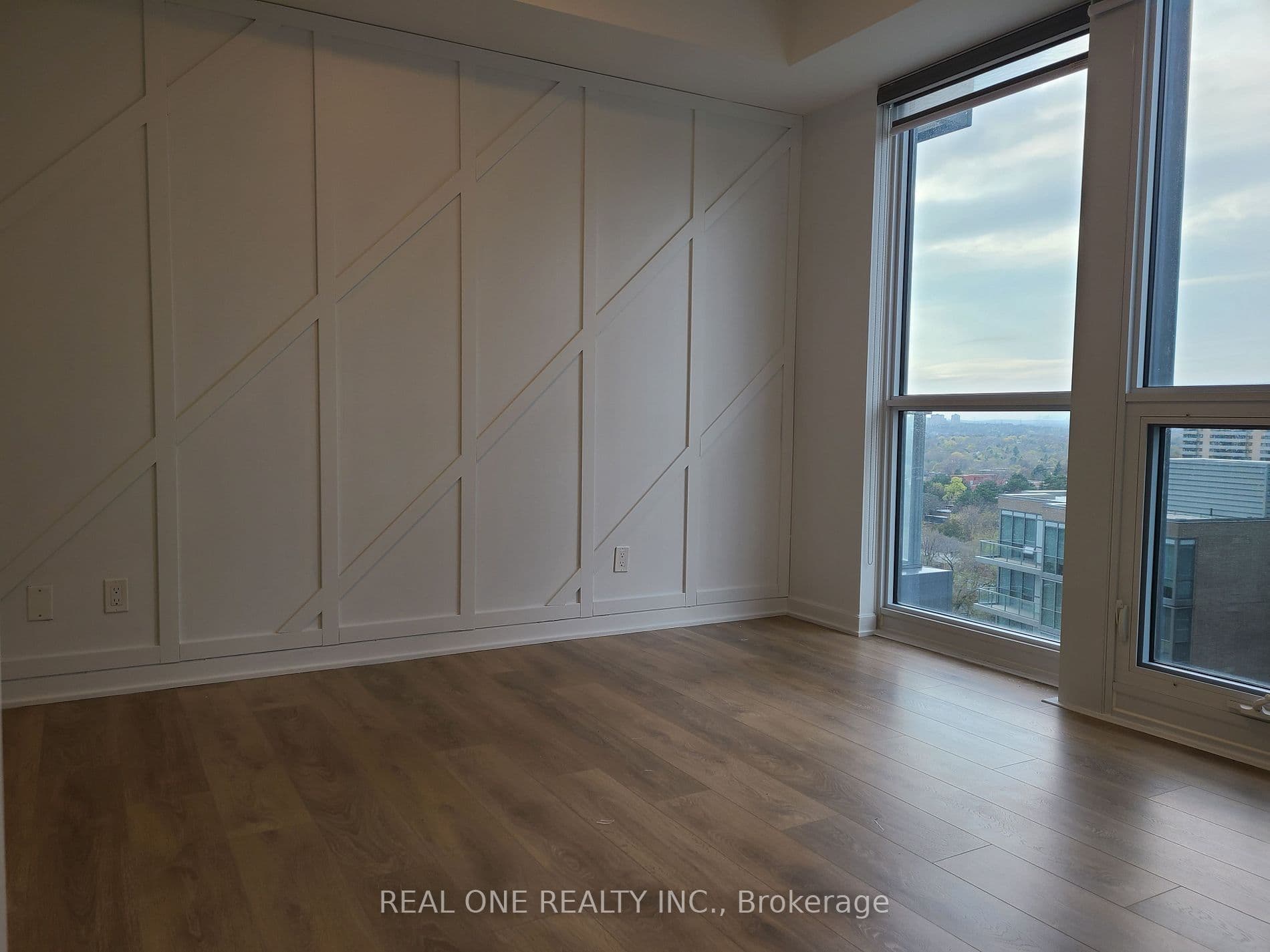 38 Forest Manor Road 702, Toronto C15, ON M2J 0H4